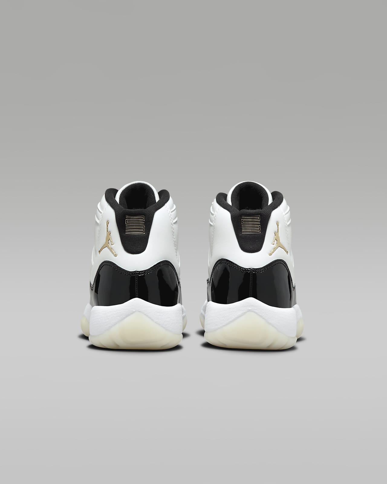 Air Jordan 11 Retro Older Kids' Shoes. Nike LU