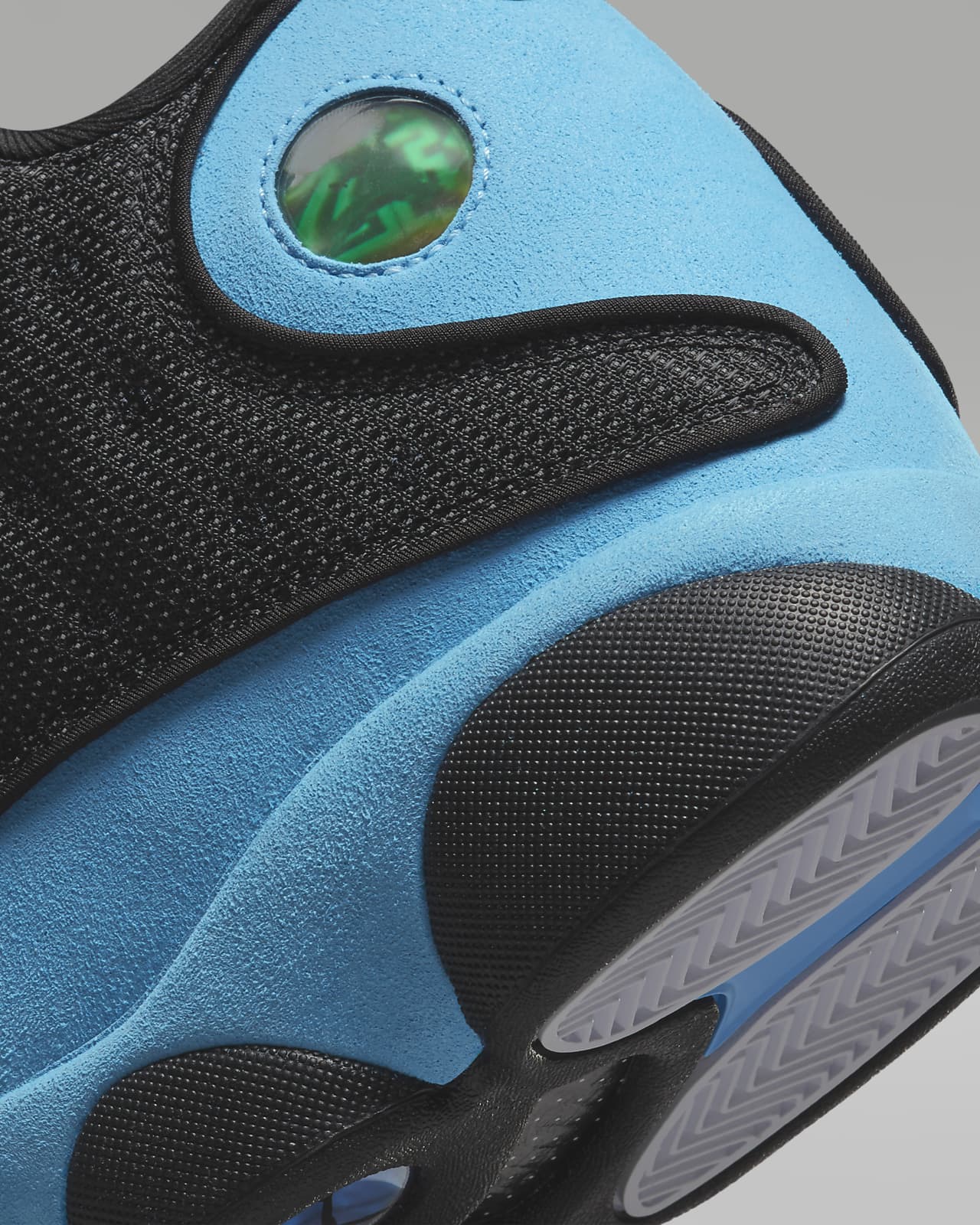 Air Jordan 13 Retro Men's Shoes. Nike CZ
