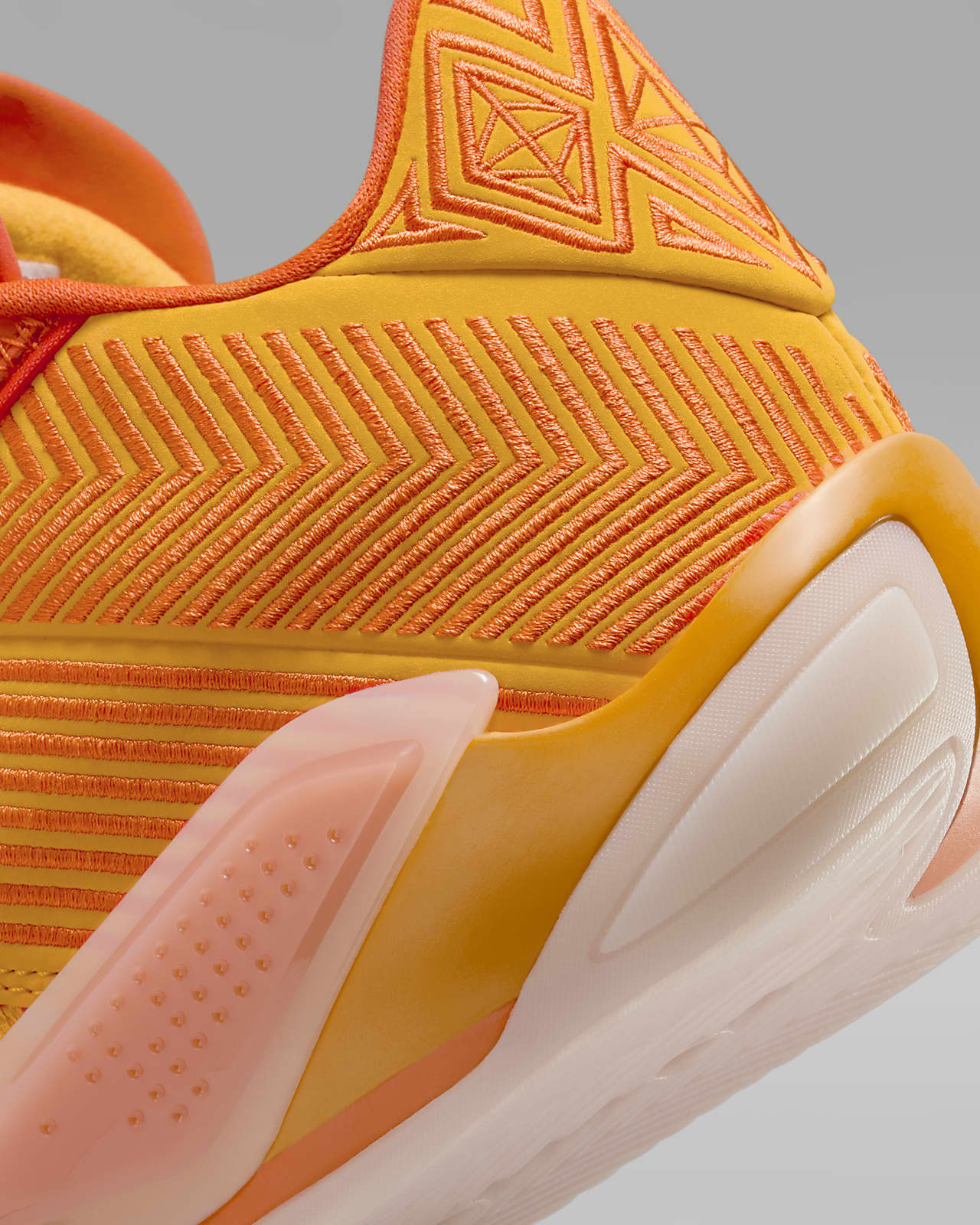 Nike h top shoes