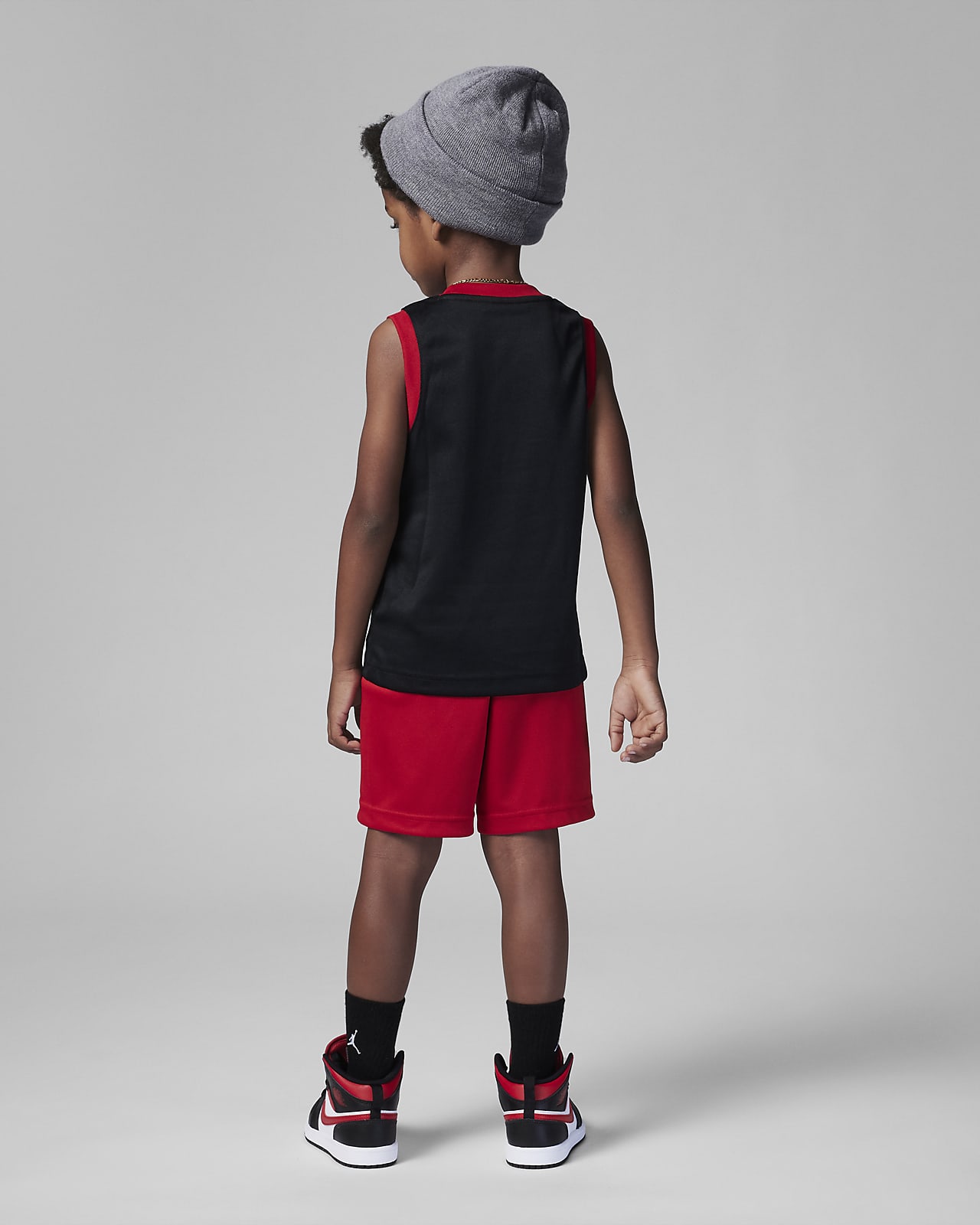 Conjuntos jordan niño cheap