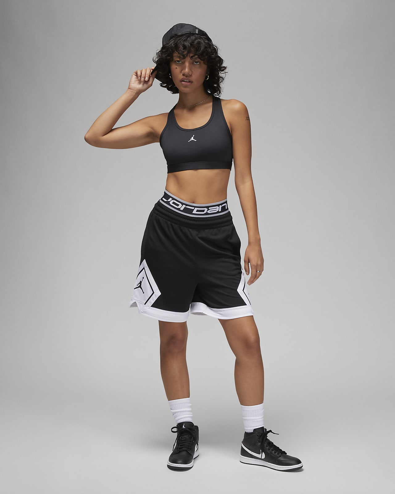 Jordan Sport Women's Medium-Support Padded Jumpman Bra. Nike LU