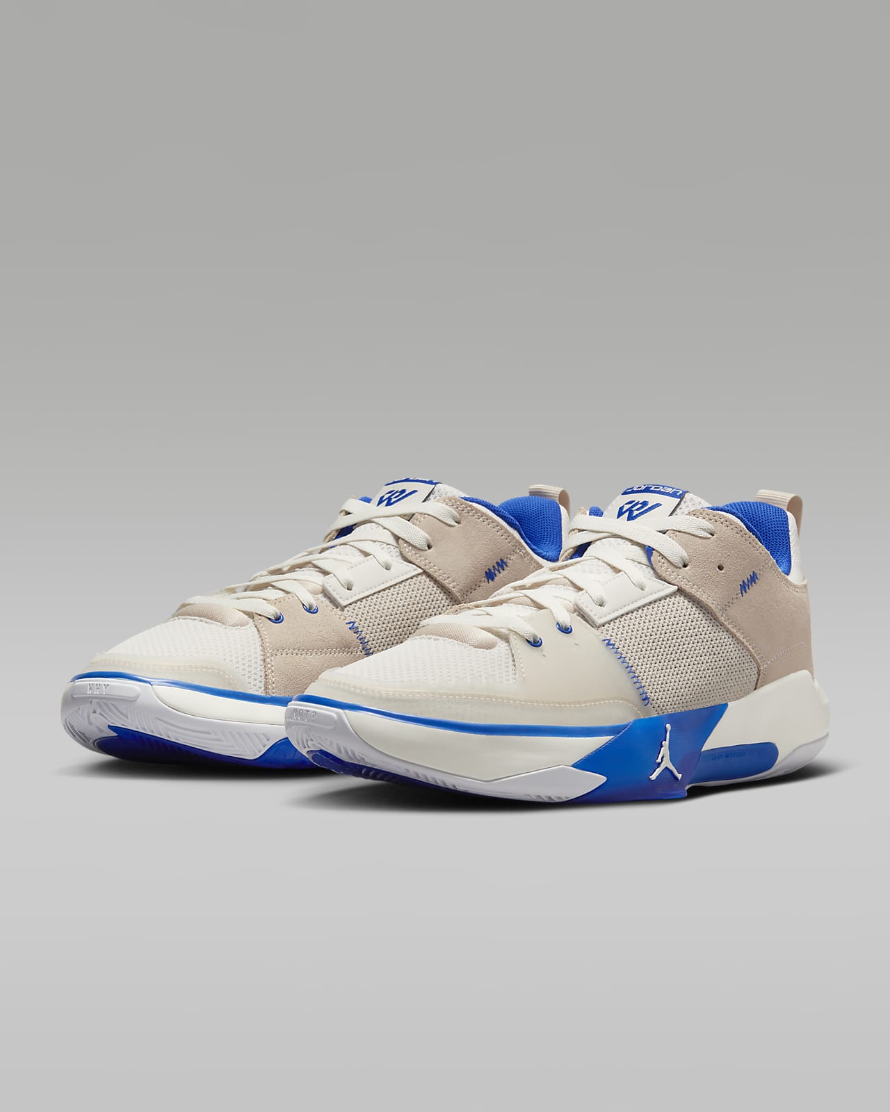 Jordan on sale one gold