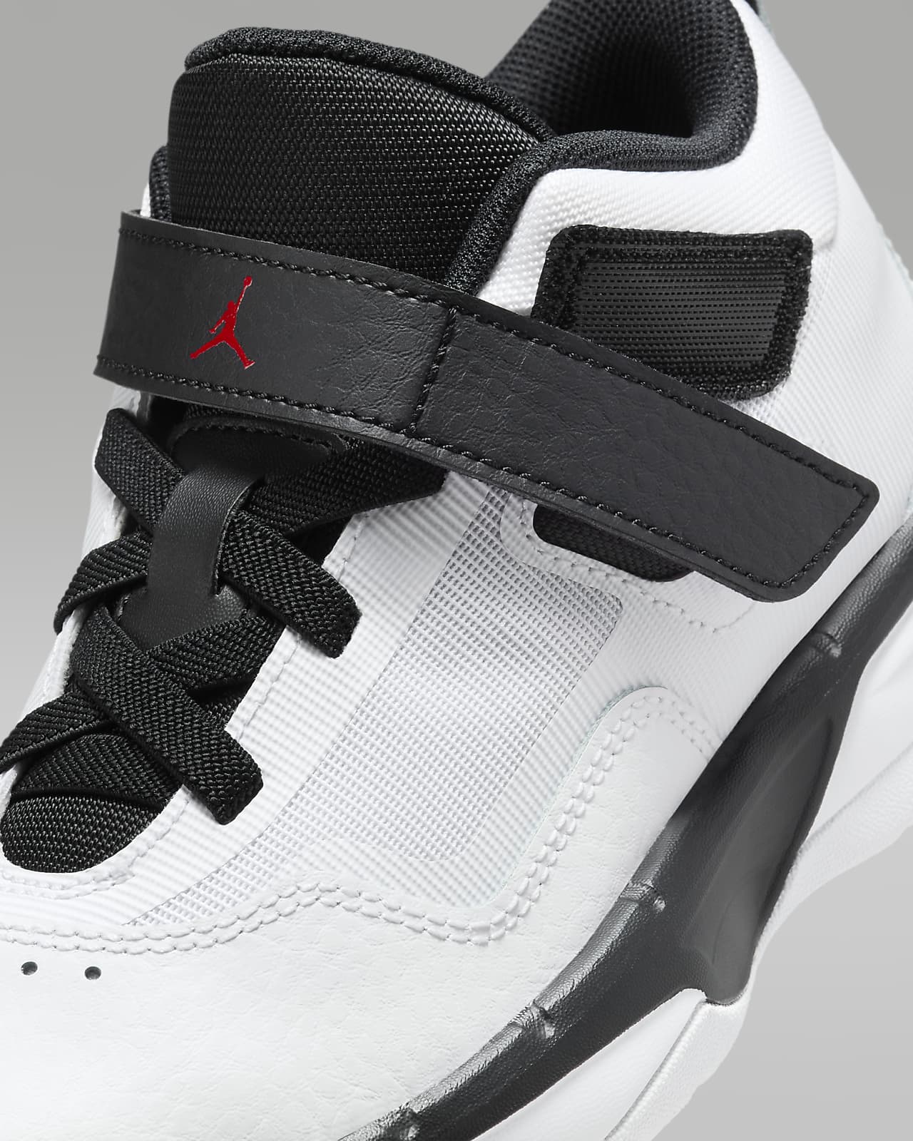 Stay Loyal 3 Younger Kids Shoes