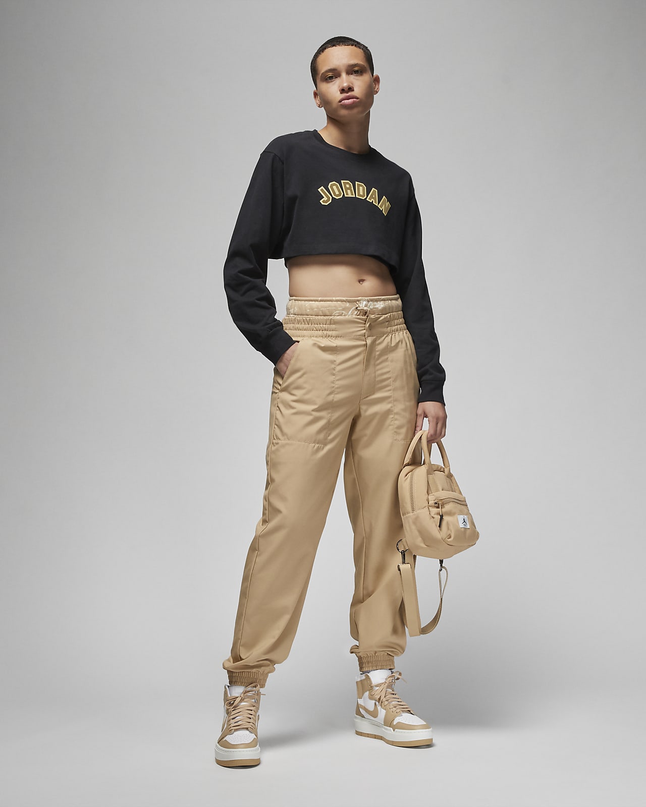 Jordan Women's Super-Crop Long-Sleeve Graphic T-Shirt. Nike CA