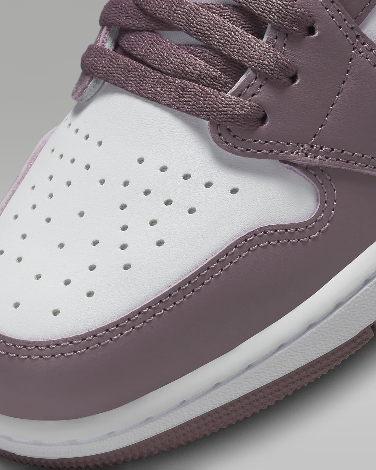 Air Jordan 1 High OG "Mauve" Men's Shoes. Nike.com