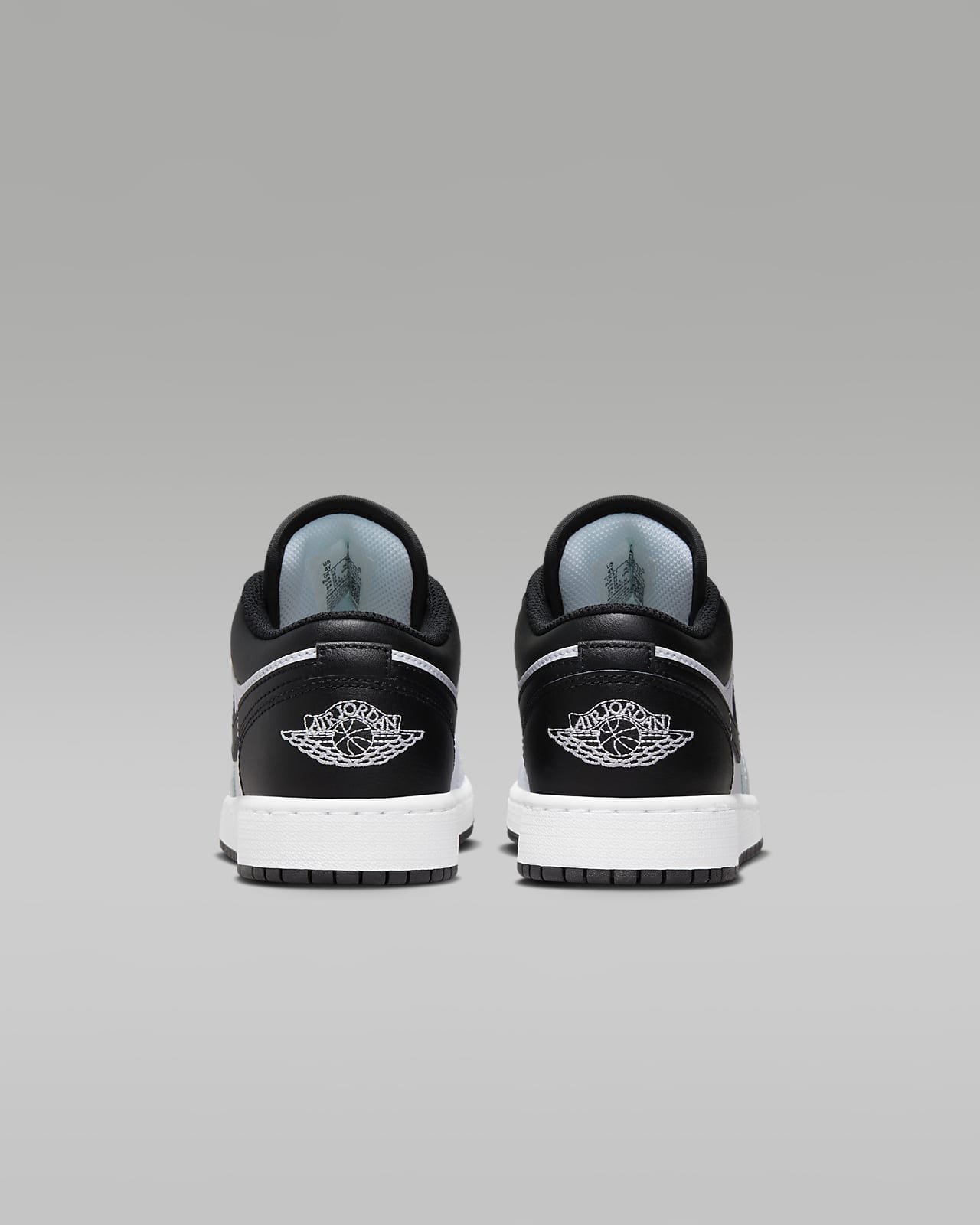 Nike air jordan top shoes for kids