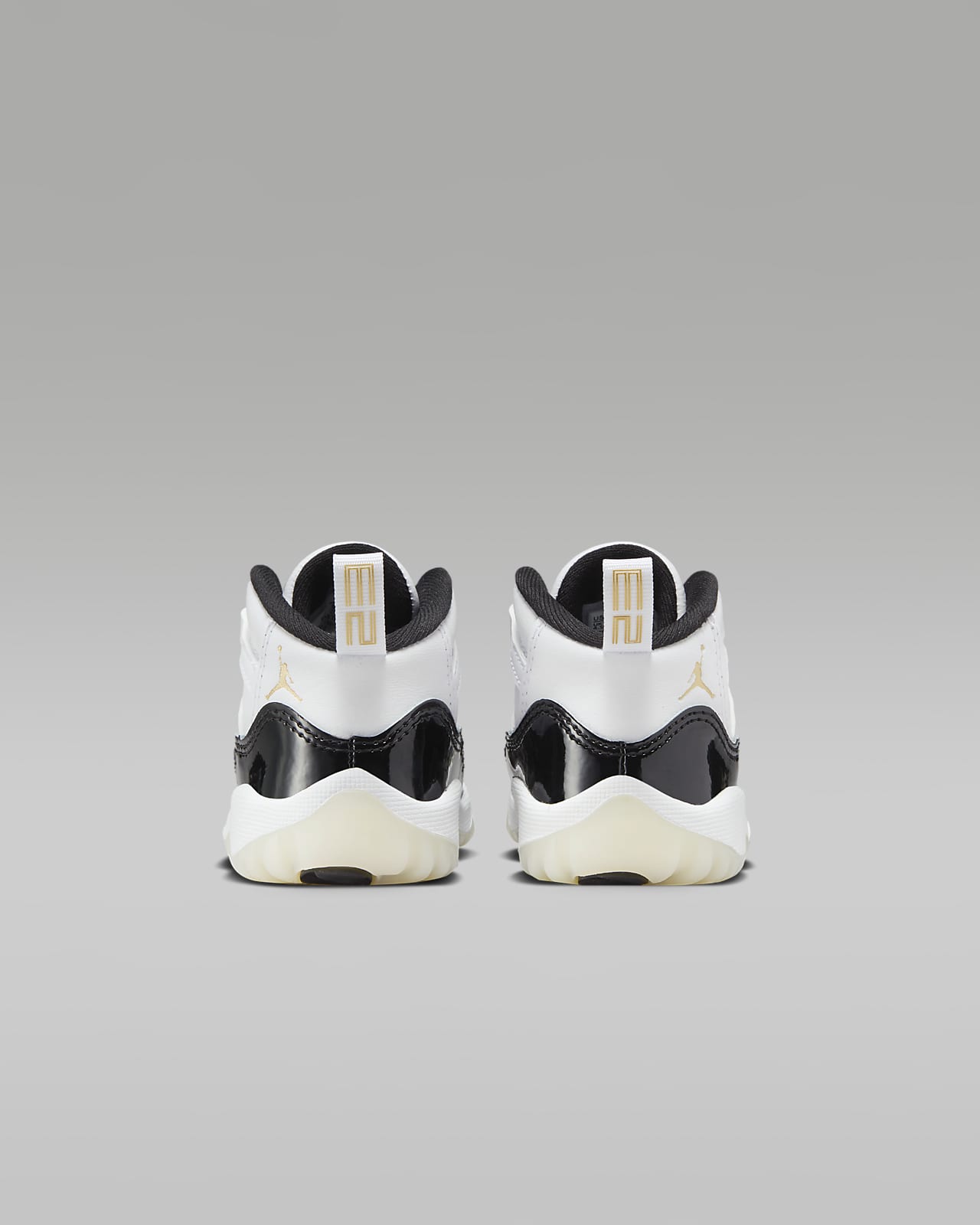 Tenis jordan 11 retro online