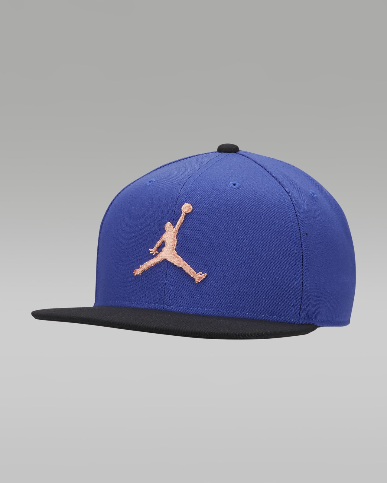 Jordan Pro Jumpman Snapback Hat. Nike LU