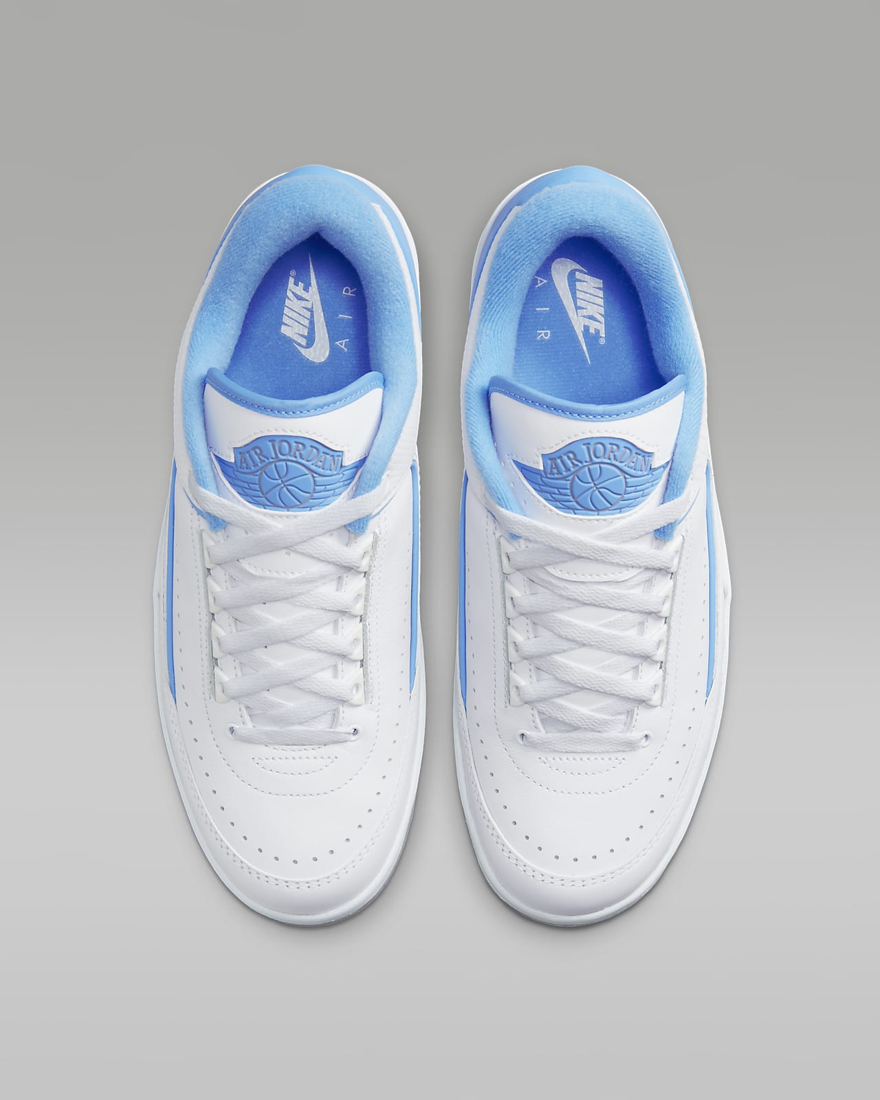 Blue new arrivals jordan 2s