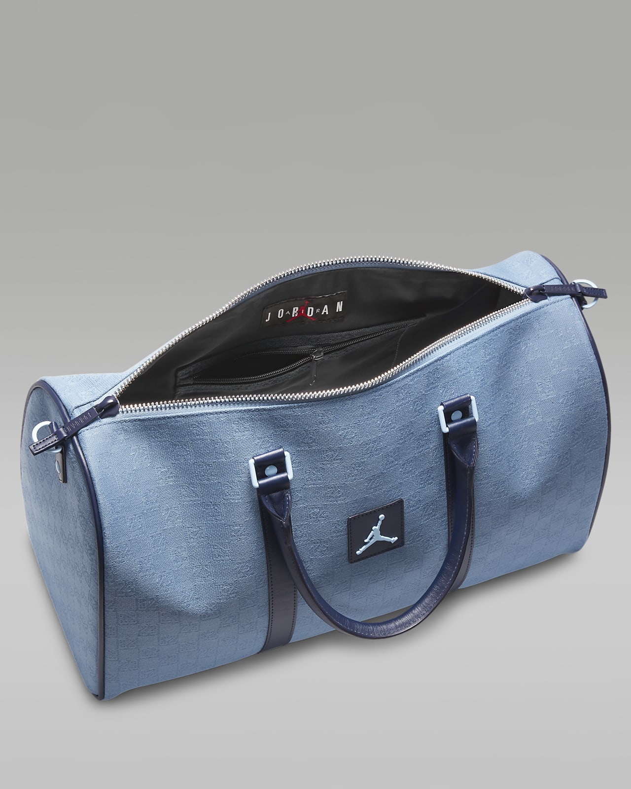 Jordan Monogram Duffle Duffle Bag. Nike.com
