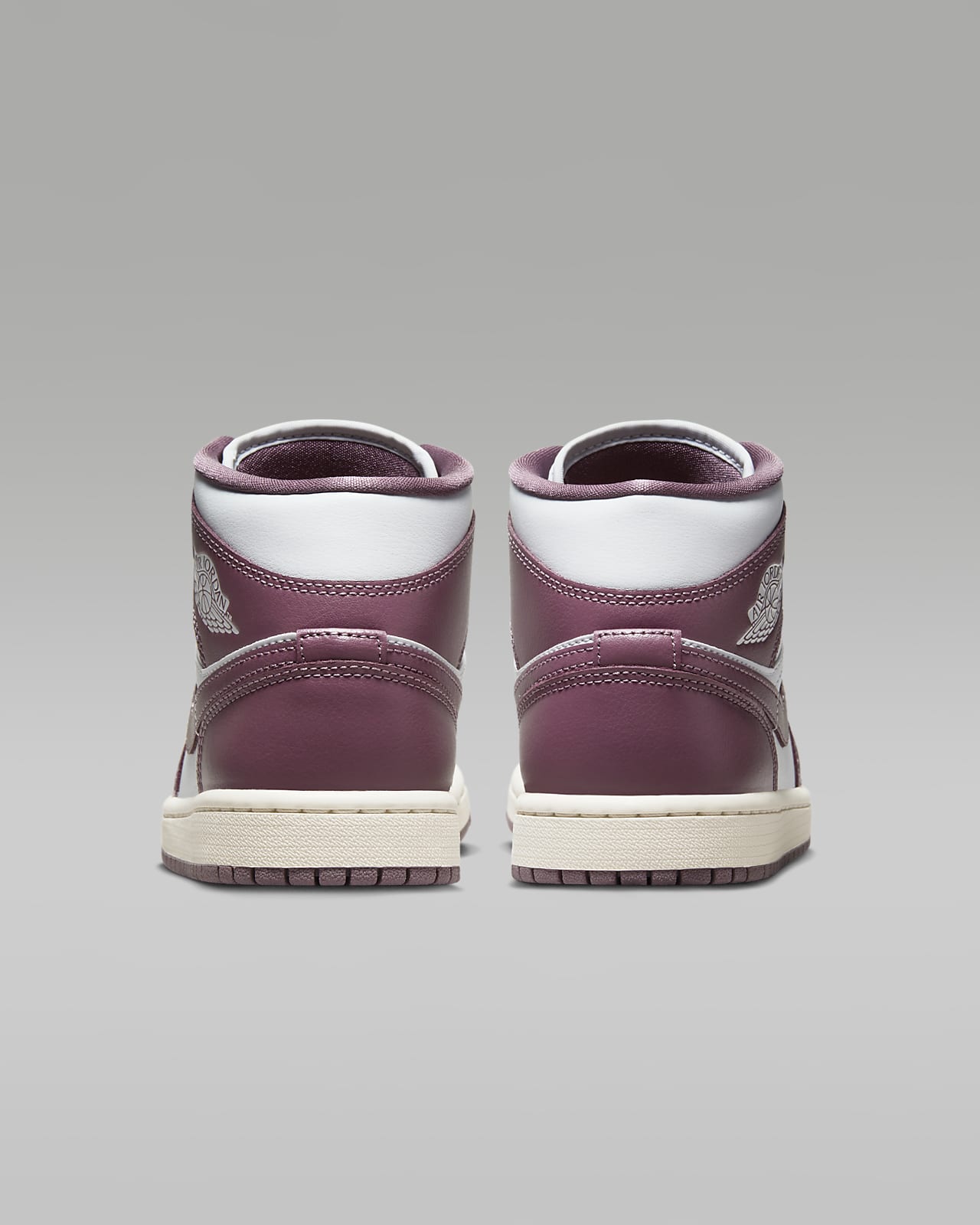 Chaussure Air Jordan 1 Mid pour Femme