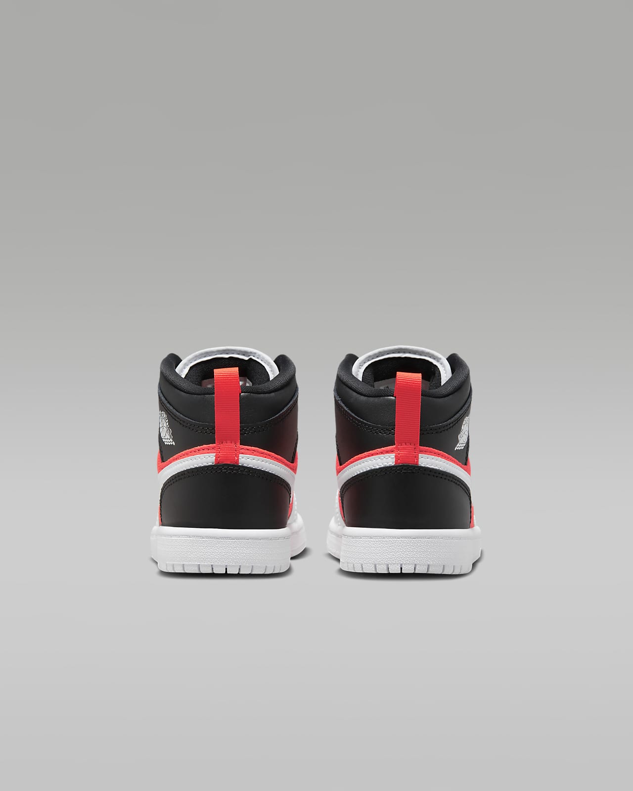 Air Jordan 1 Mid Older Kids' Shoes. Nike SG