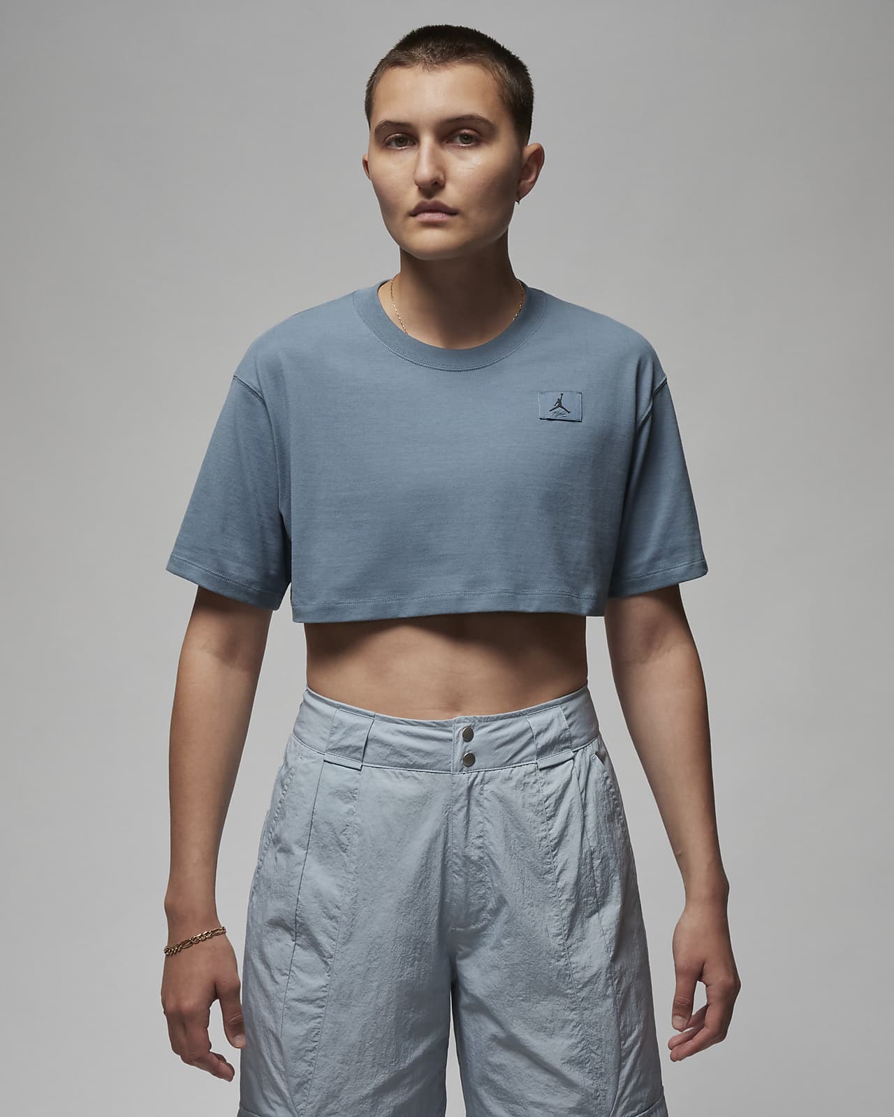 Cropped Tops & T-Shirts. Nike AU