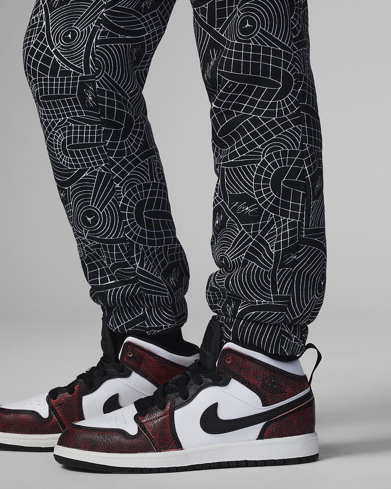 Jordan elephant on sale print joggers