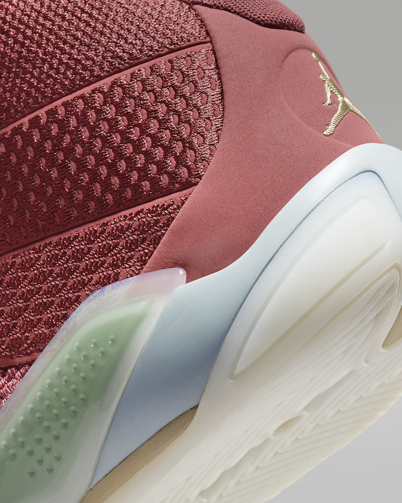 Chaussure de basket Air Jordan XXXVIII Chinese New Year. Nike BE