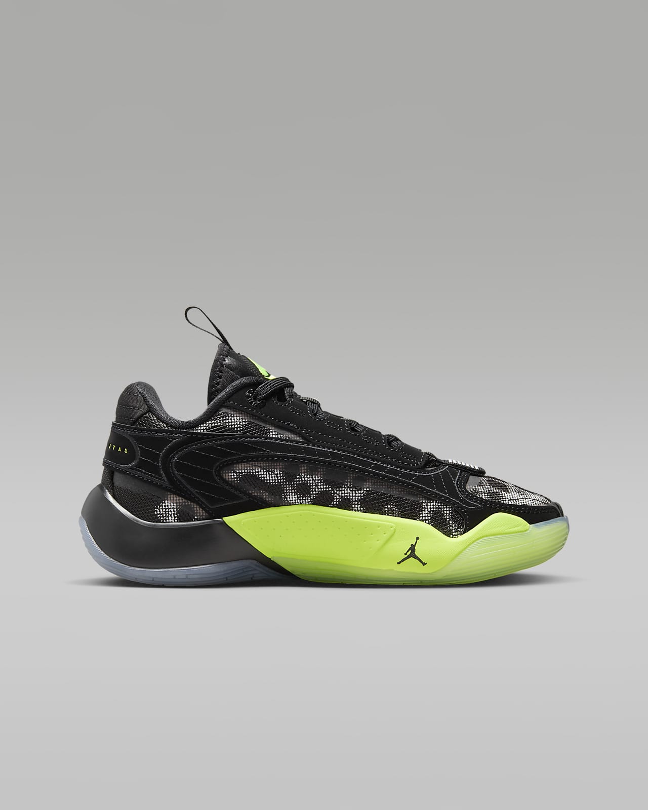 Nike 2 student discount on sale