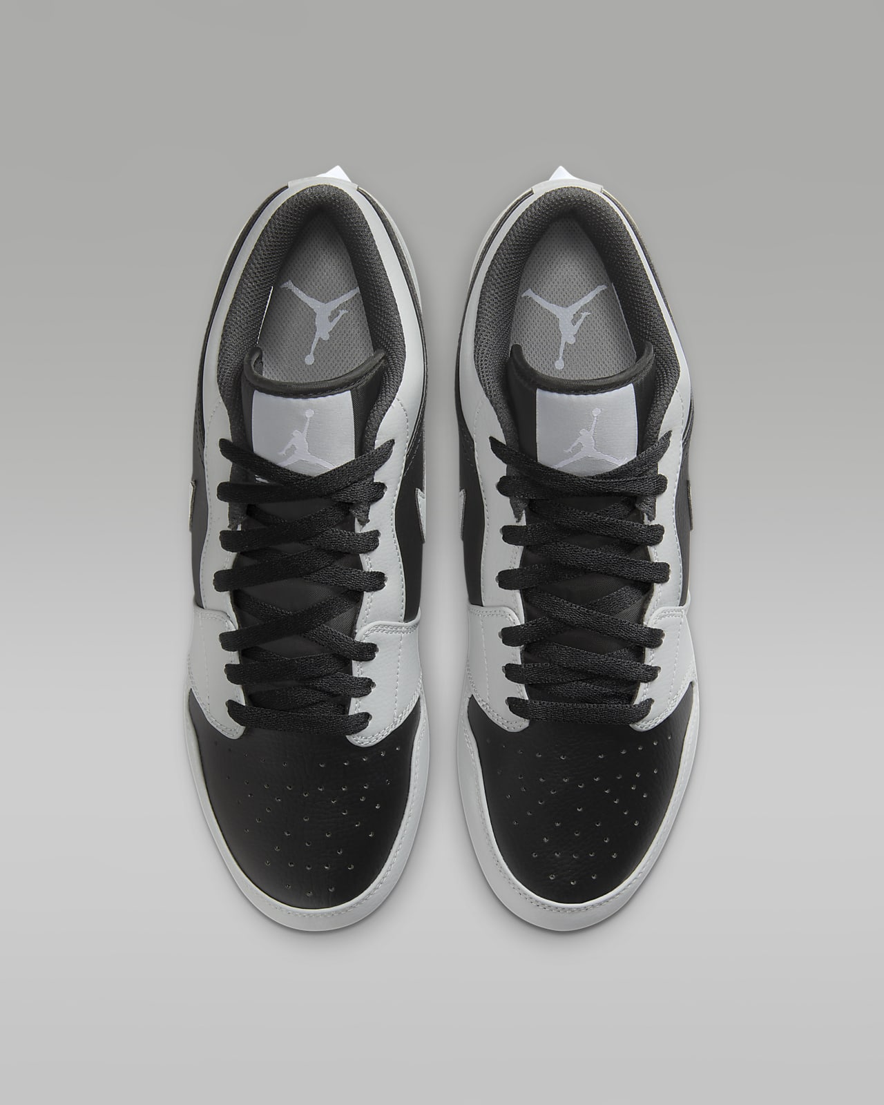 Tenis nike sale jordan futbol