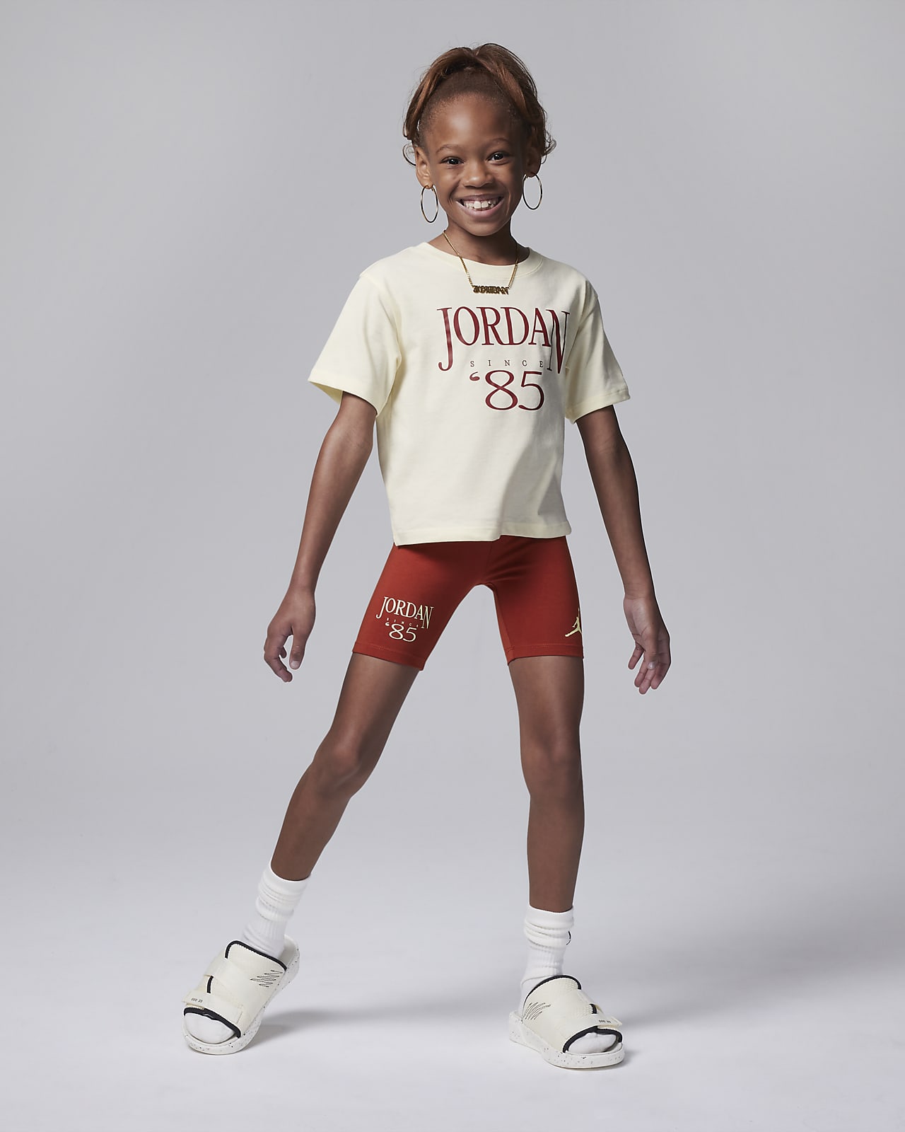 Completo con shorts da ciclista Jordan Brooklyn Mini Me – Bambino/a