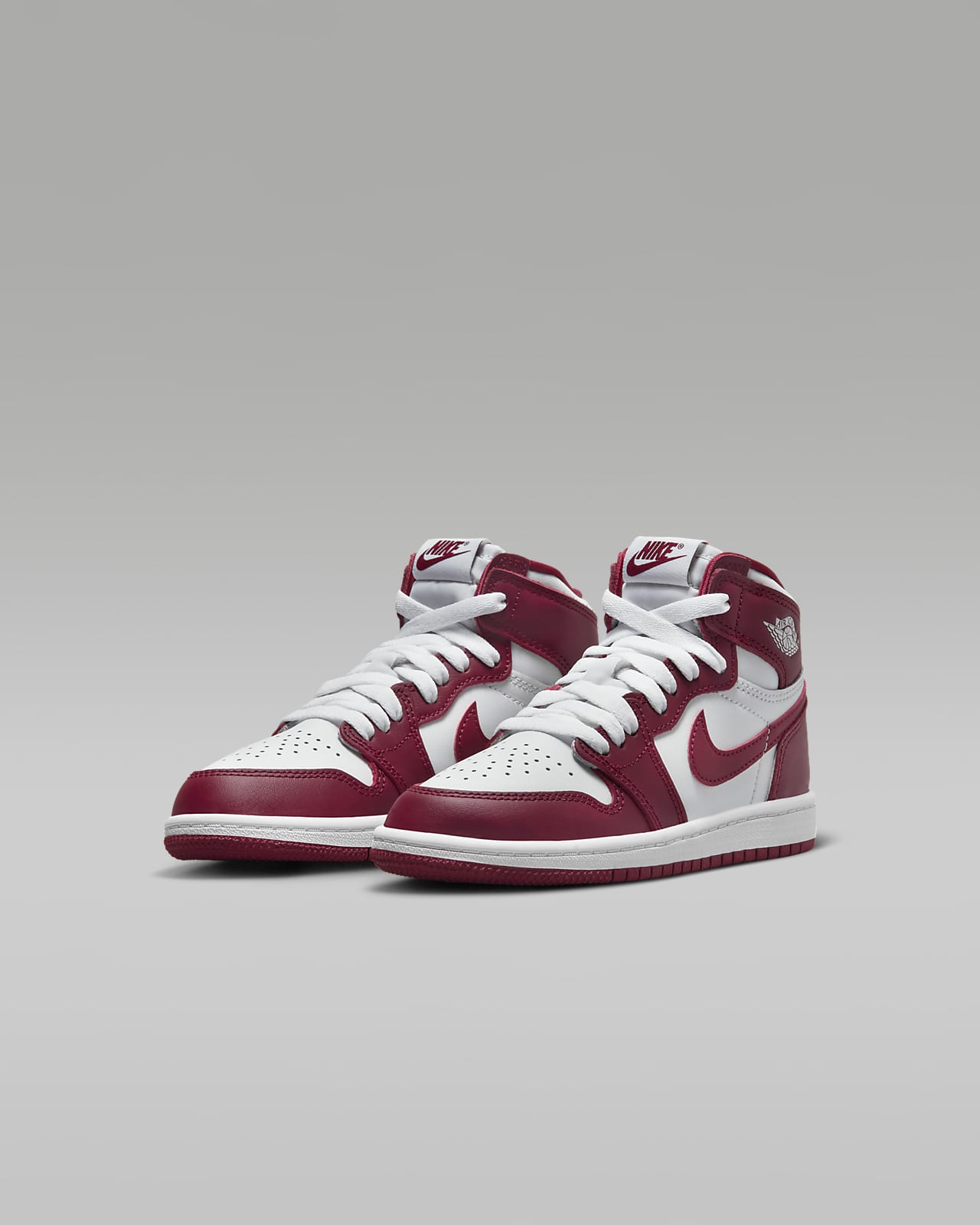 Jordan 1 Retro High OG Younger Kids' Shoes