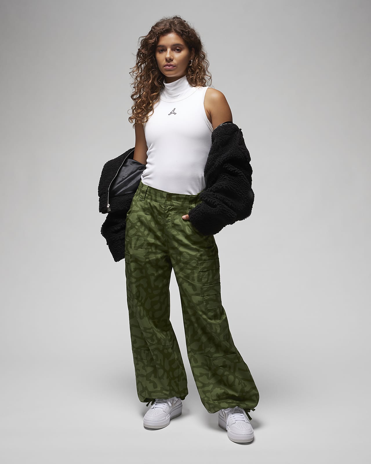 Nike Jordan Womens XL Luxe Faux Leather Cargo Pants High-Rise Jumpman Bone  $120 195243321590