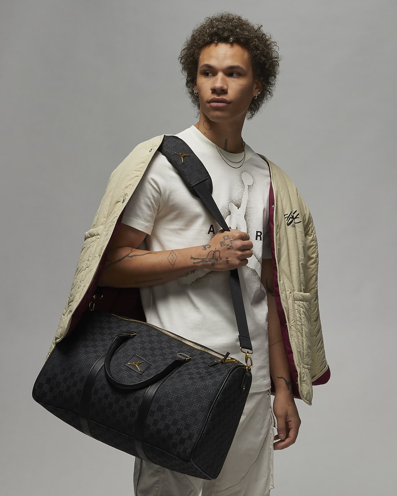 Louis Vuitton Duffle/Gym Bags for Men for sale