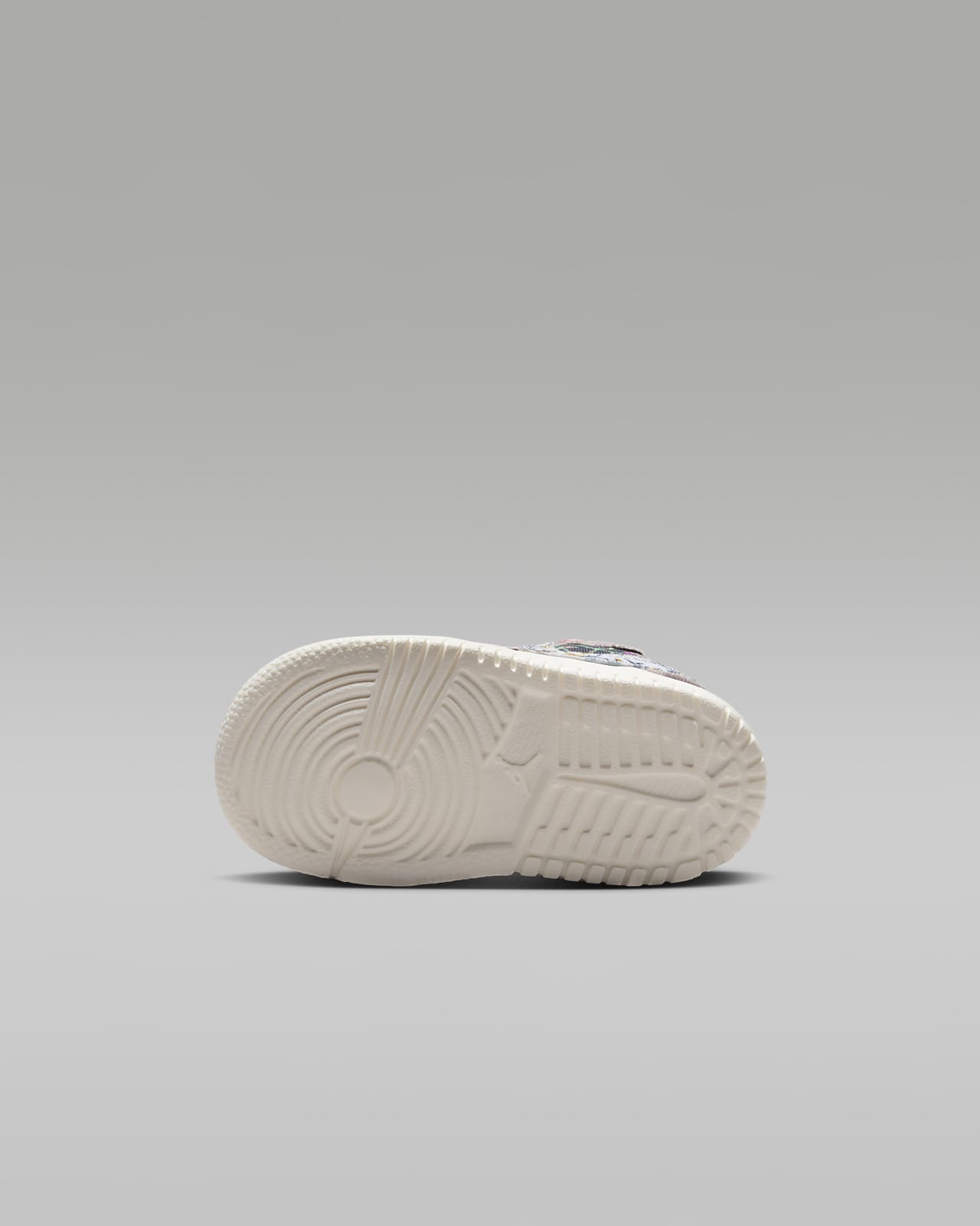 Air force one shop nike bebe jordan