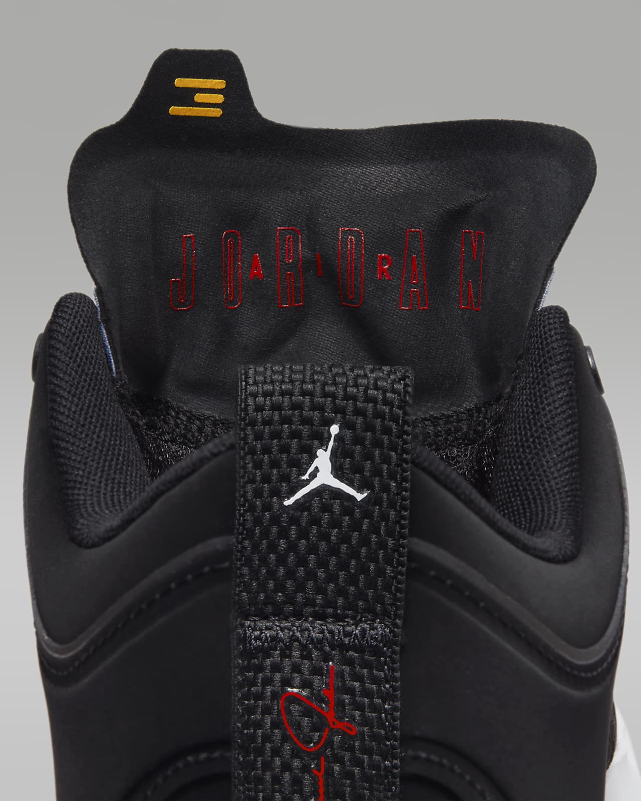 Black and red jordan basketball shoes online