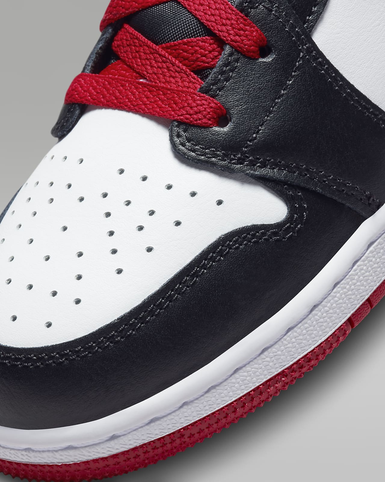 Scarpa Air Jordan 1 Mid Ragazzi. Nike CH