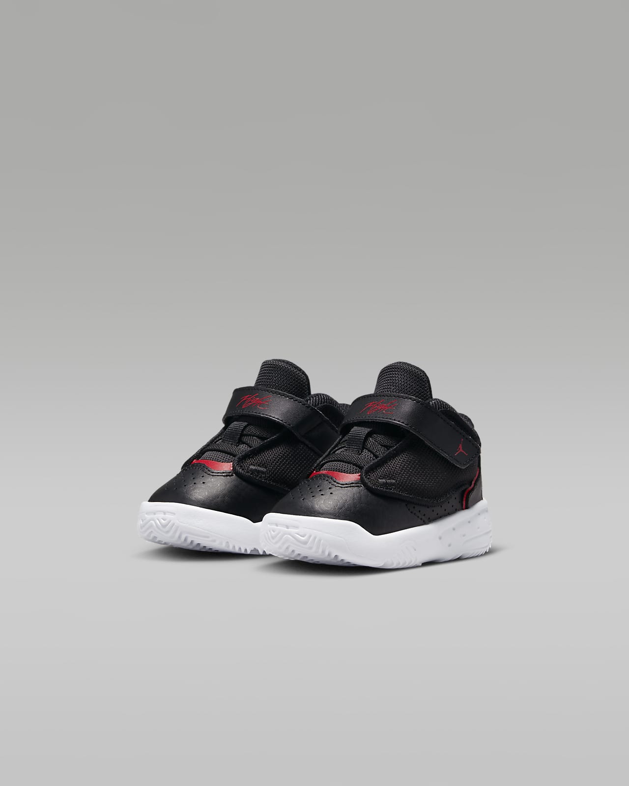 Chaussure adidas bebe jordan best sale