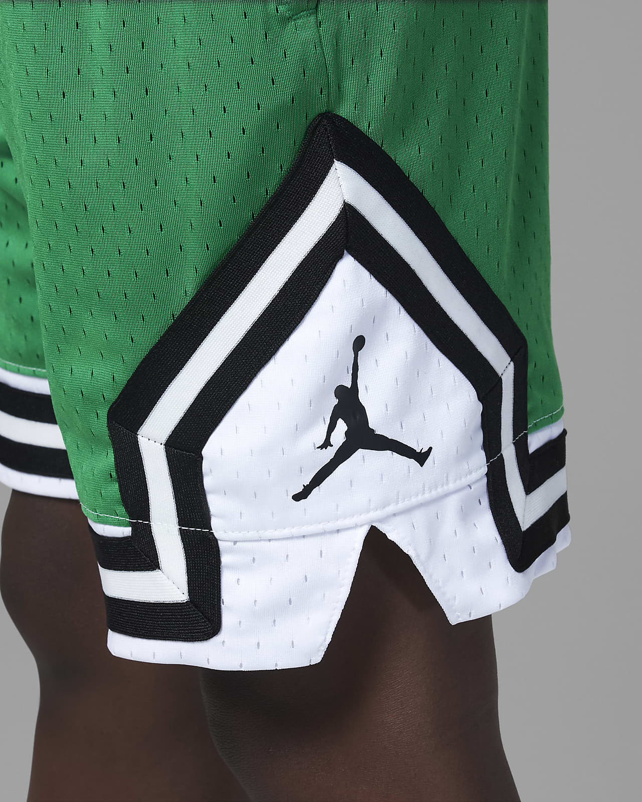 Air jordan deals shorts boys