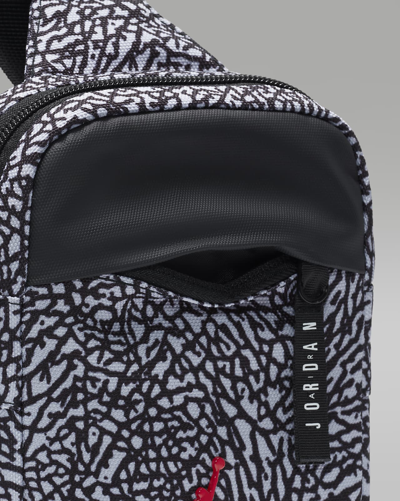 Nike Michael Jordan Take Flight Unisex Zippered Tote Bag (Black
