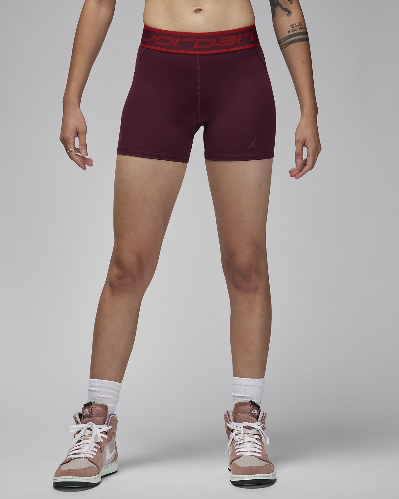 Jordan Sport damesshorts (13 cm)