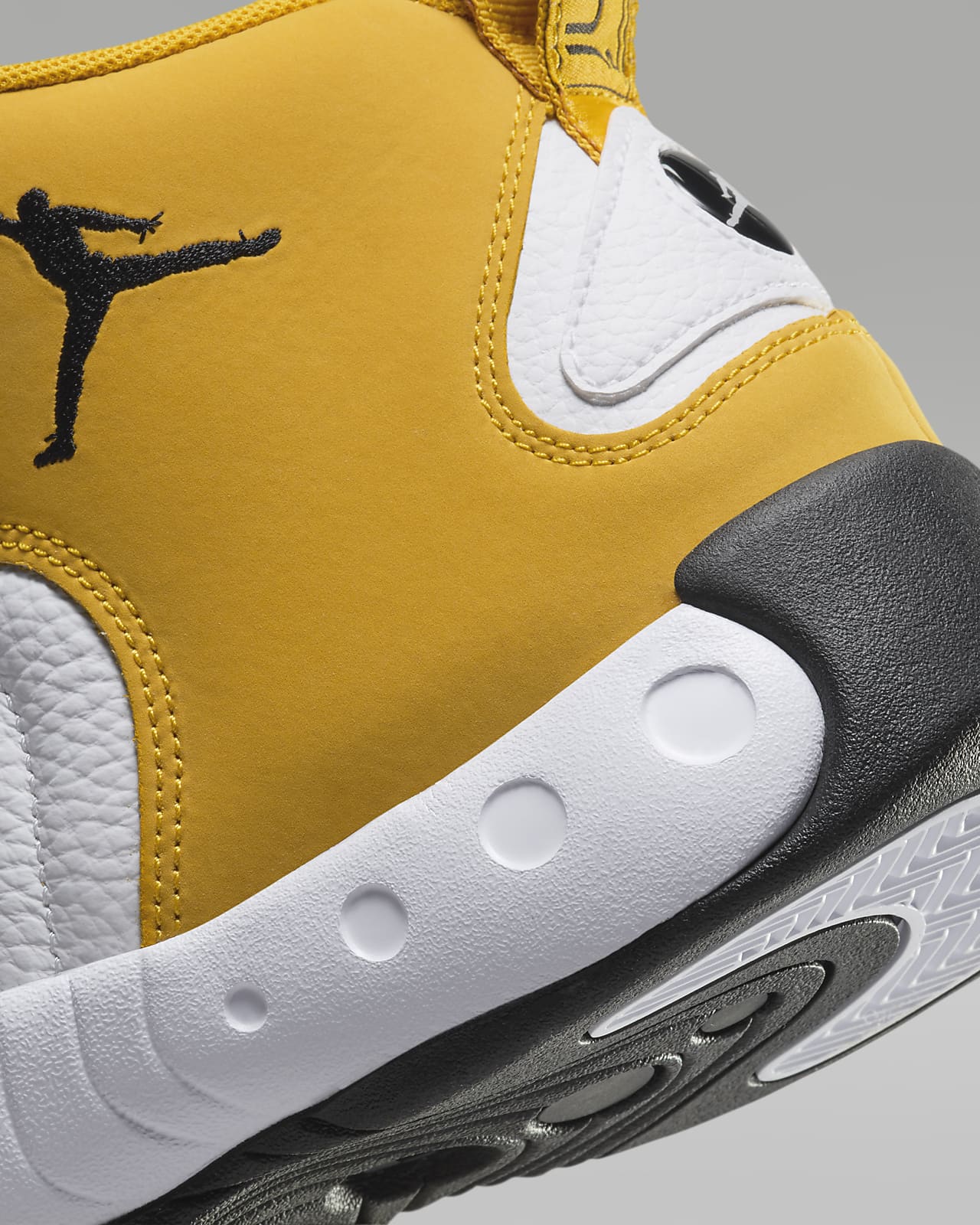 Jordan Jumpman Pro Men s Shoes. Nike AT