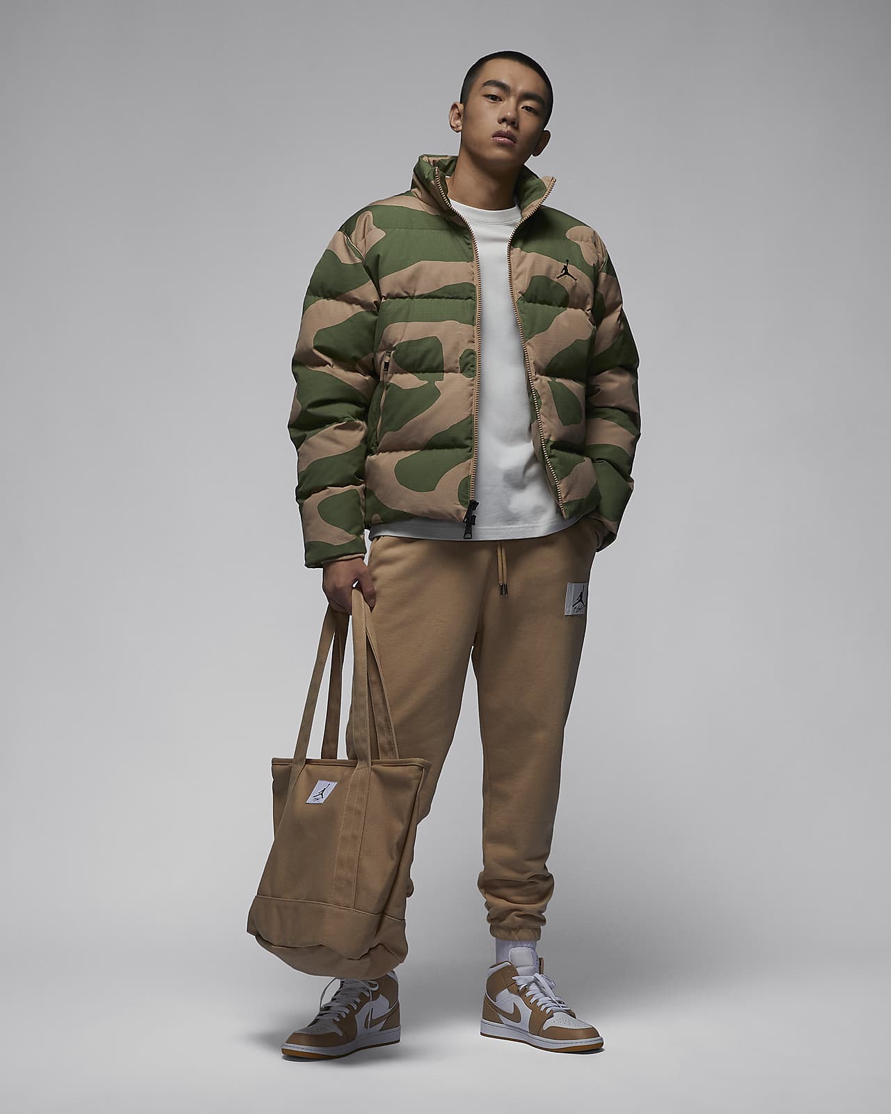 Jordan Flight Heritage Men s Down Jacket