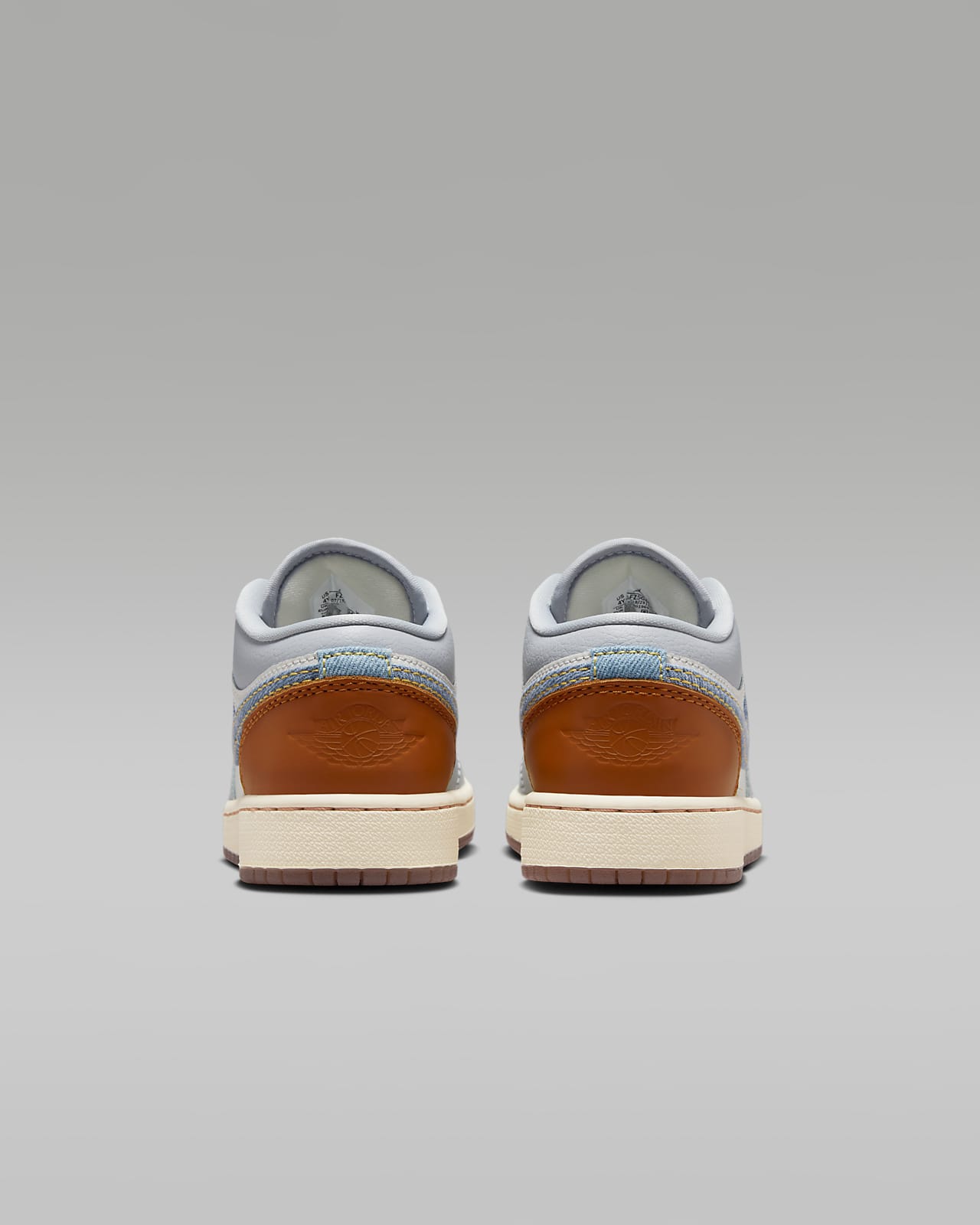 Air Jordan 1 Low SE Older Kids' Shoes