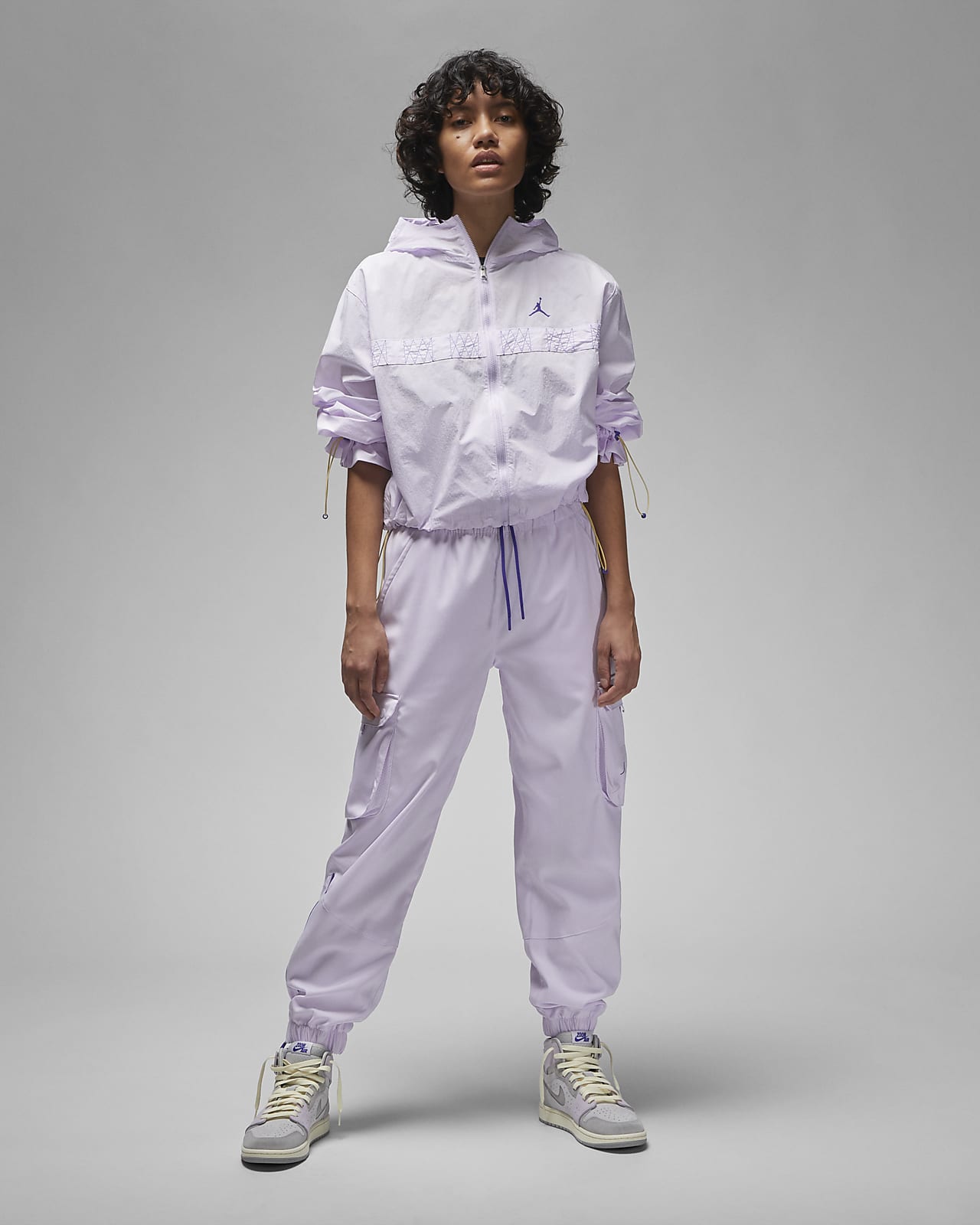 Nike lightweight jacket store womens