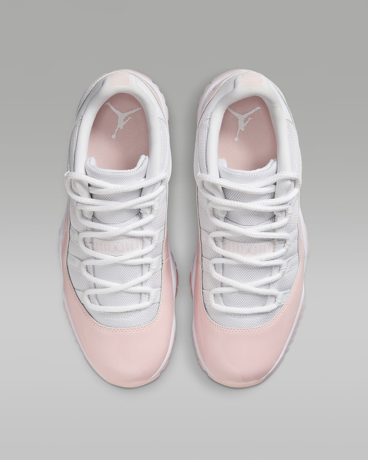 Air Jordan 11 Retro Low Women's Shoes. Nike LU