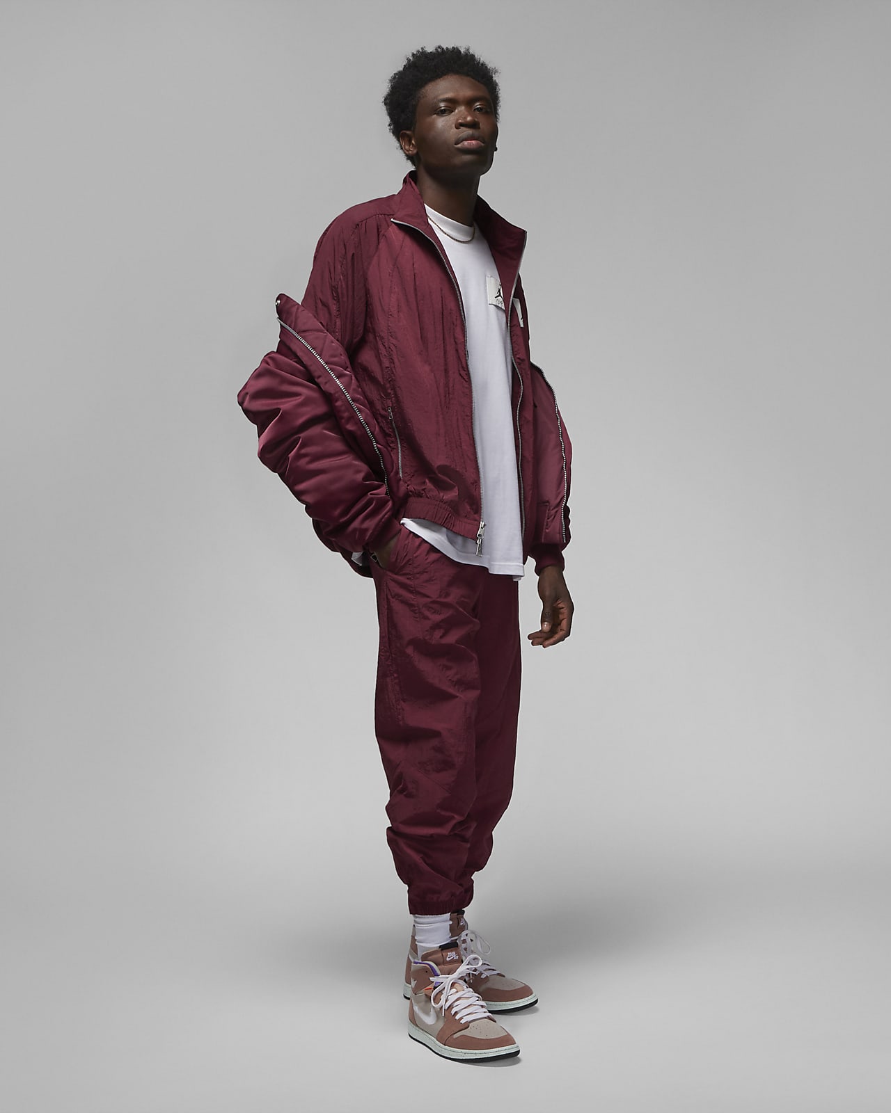 Jordan Essentials Men s Statement Warm Up Jacket. Nike NL
