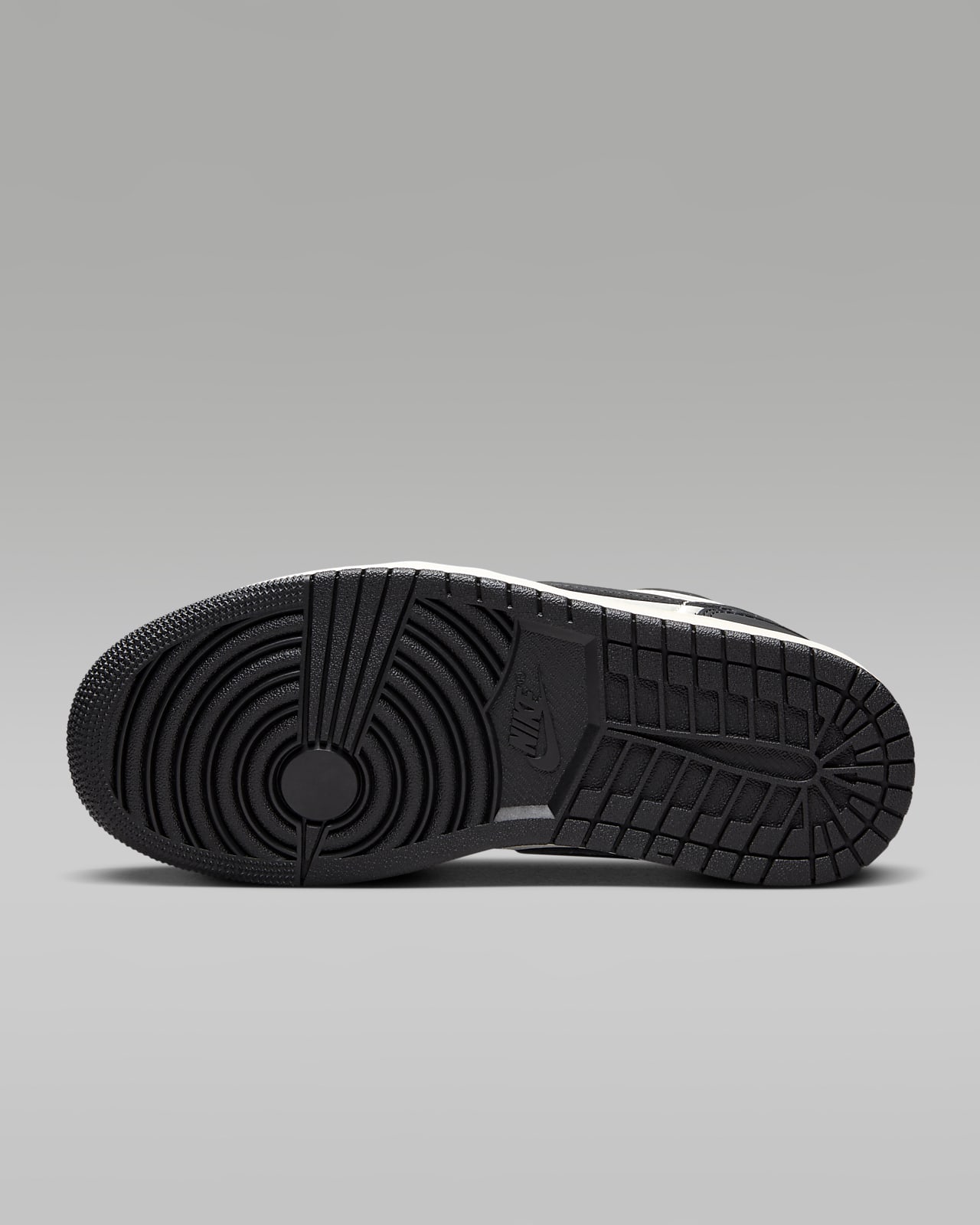 Jordan shoes top for women black