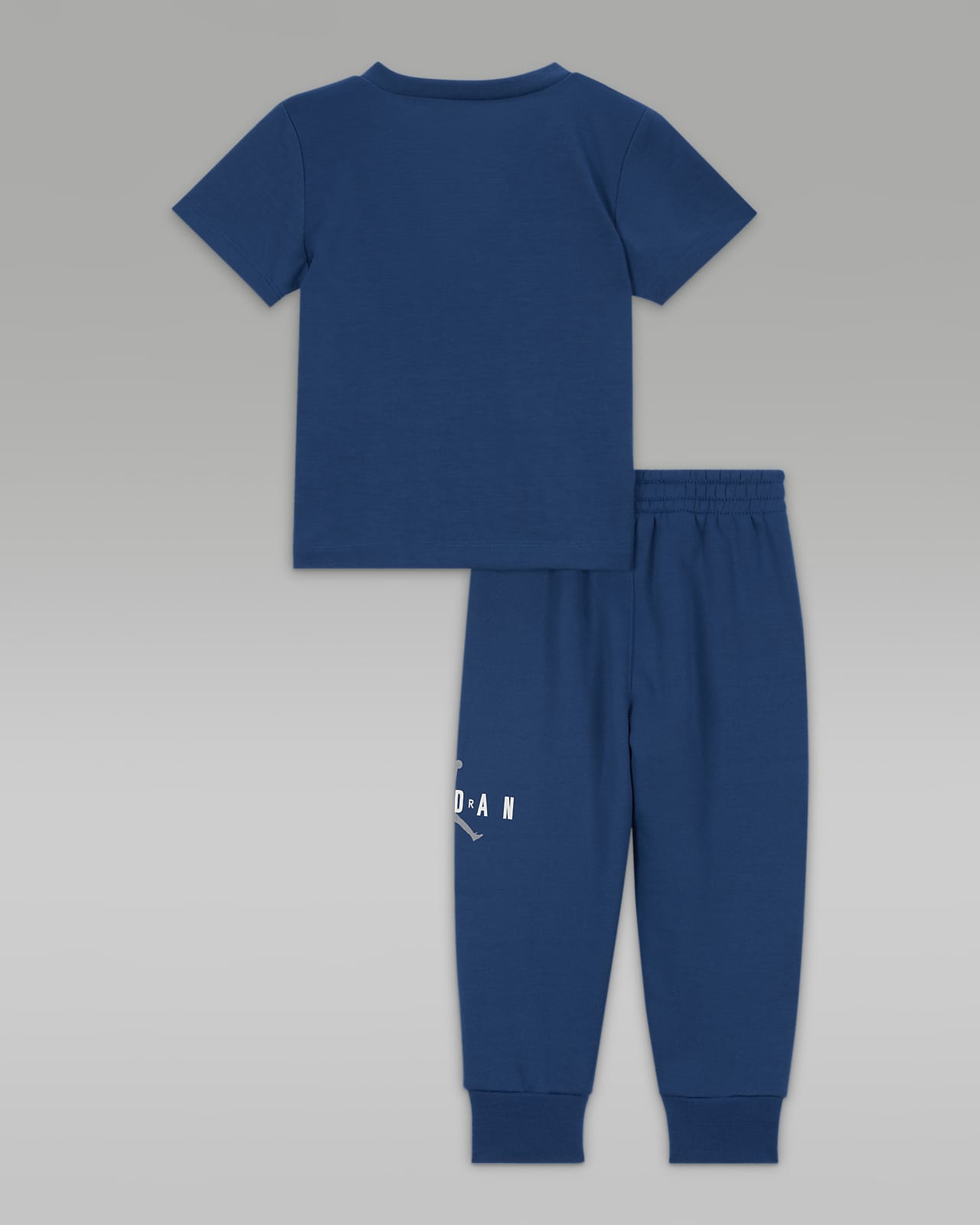 Nike Baby (12–24M) T-Shirt and Leggings Set. Nike LU