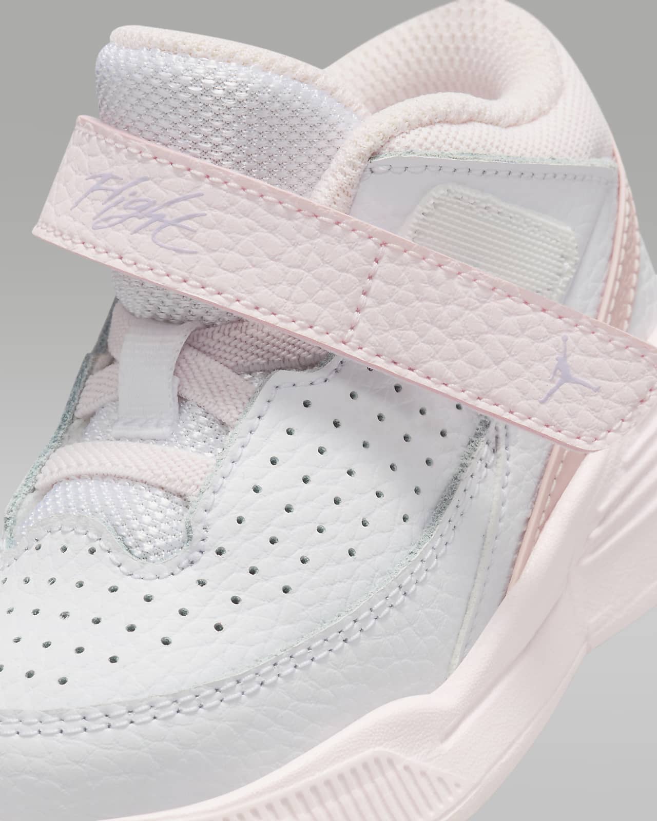 Jordan max aura 2025 roze
