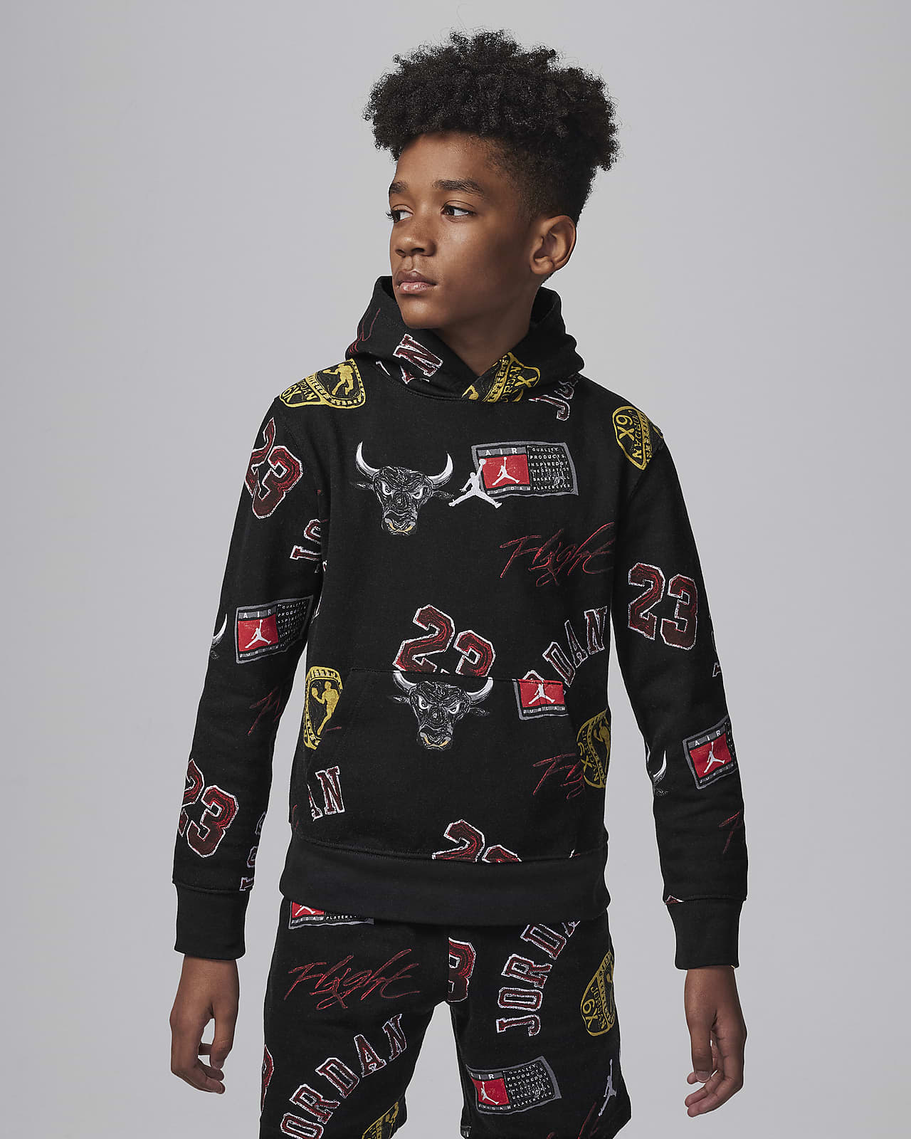 Jordan MJ Essentials Older Kids' Printed Pullover Hoodie. Nike LU