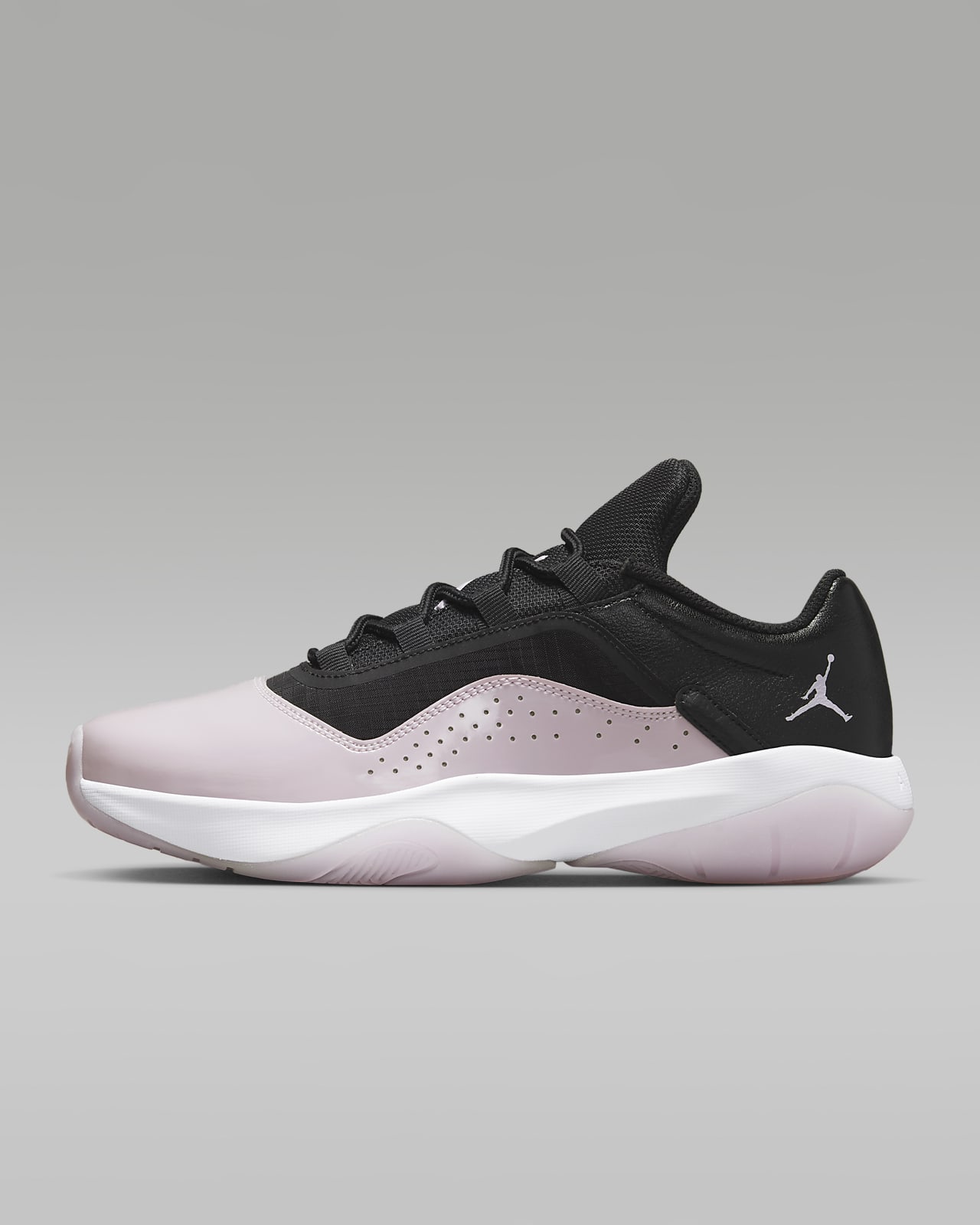 Chaussure Air Jordan 11 CMFT Low pour Femme. Nike CH