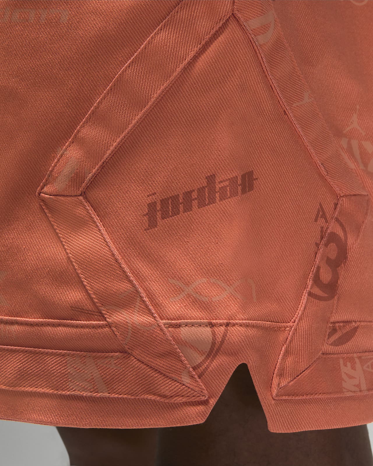Nikelab collection heritage hot sale shorts