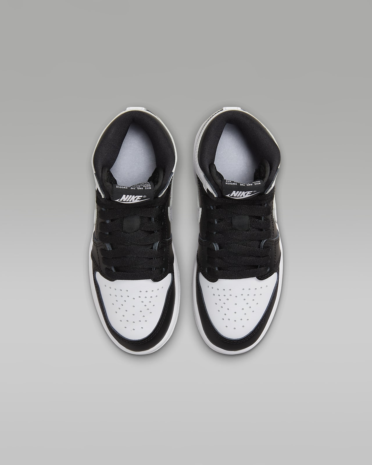 Air jordan 1 sales black white swoosh