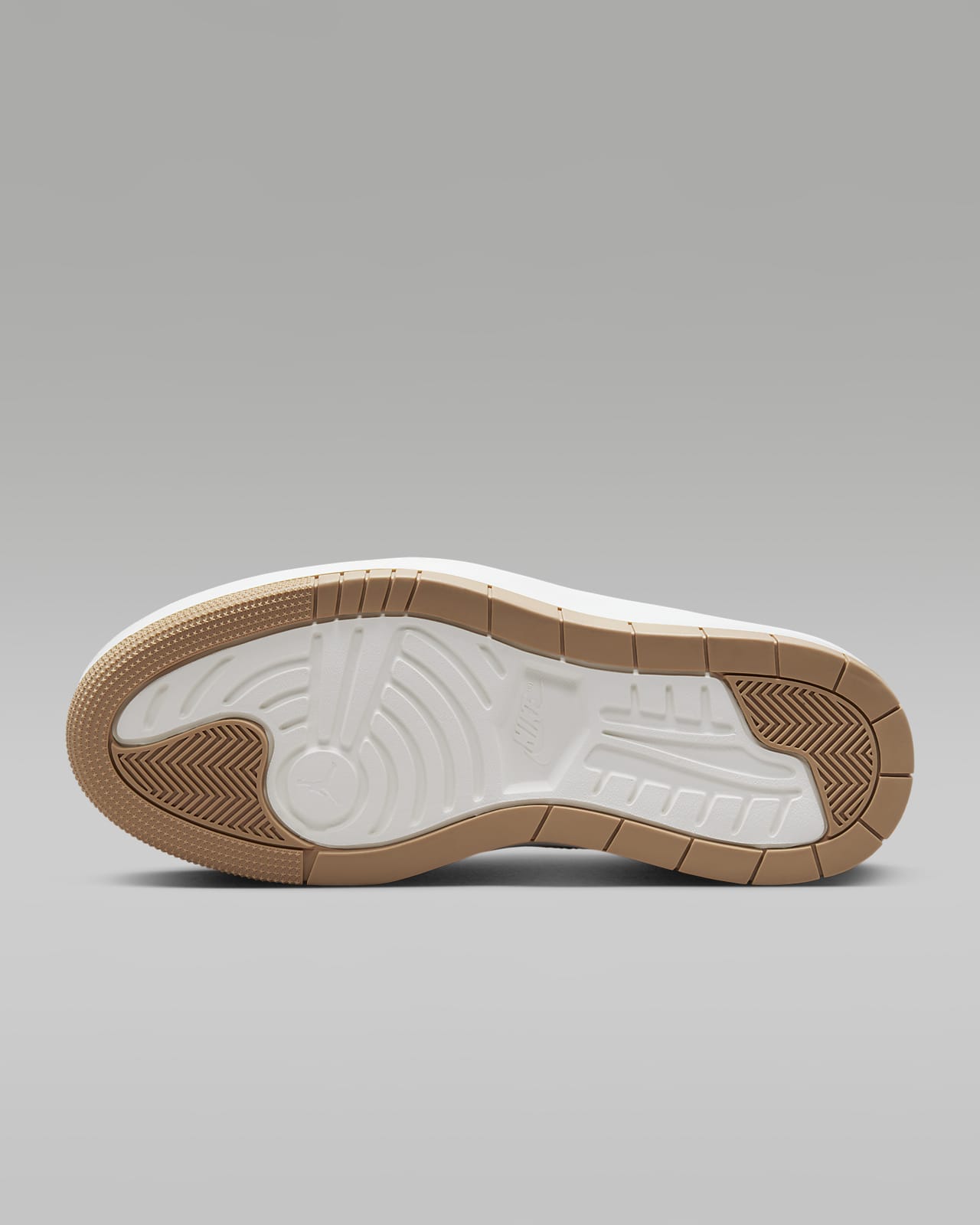 Nike air zoom elevate sales metallic women's training shoe