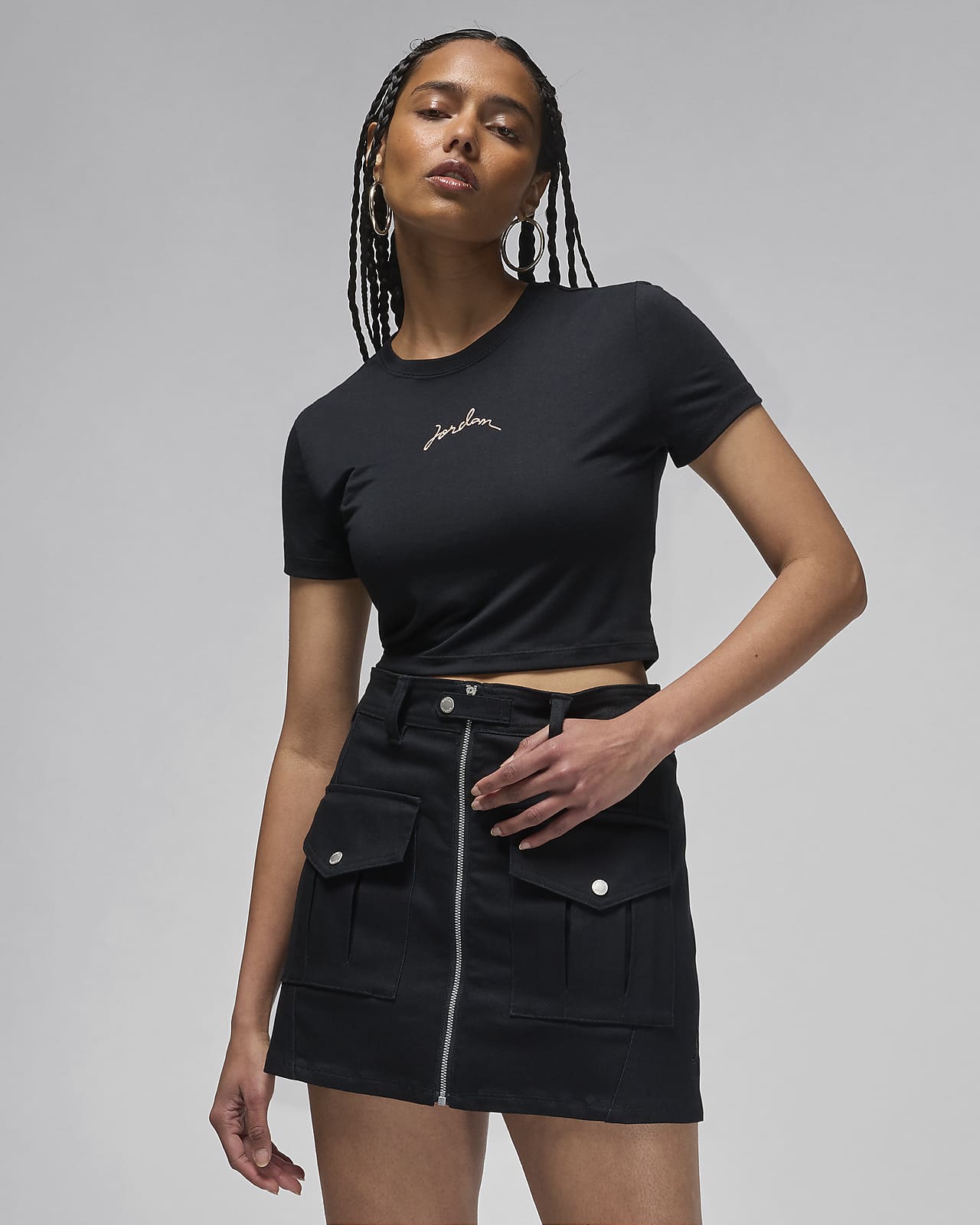 Kort, slimmad t-shirt Jordan för kvinnor