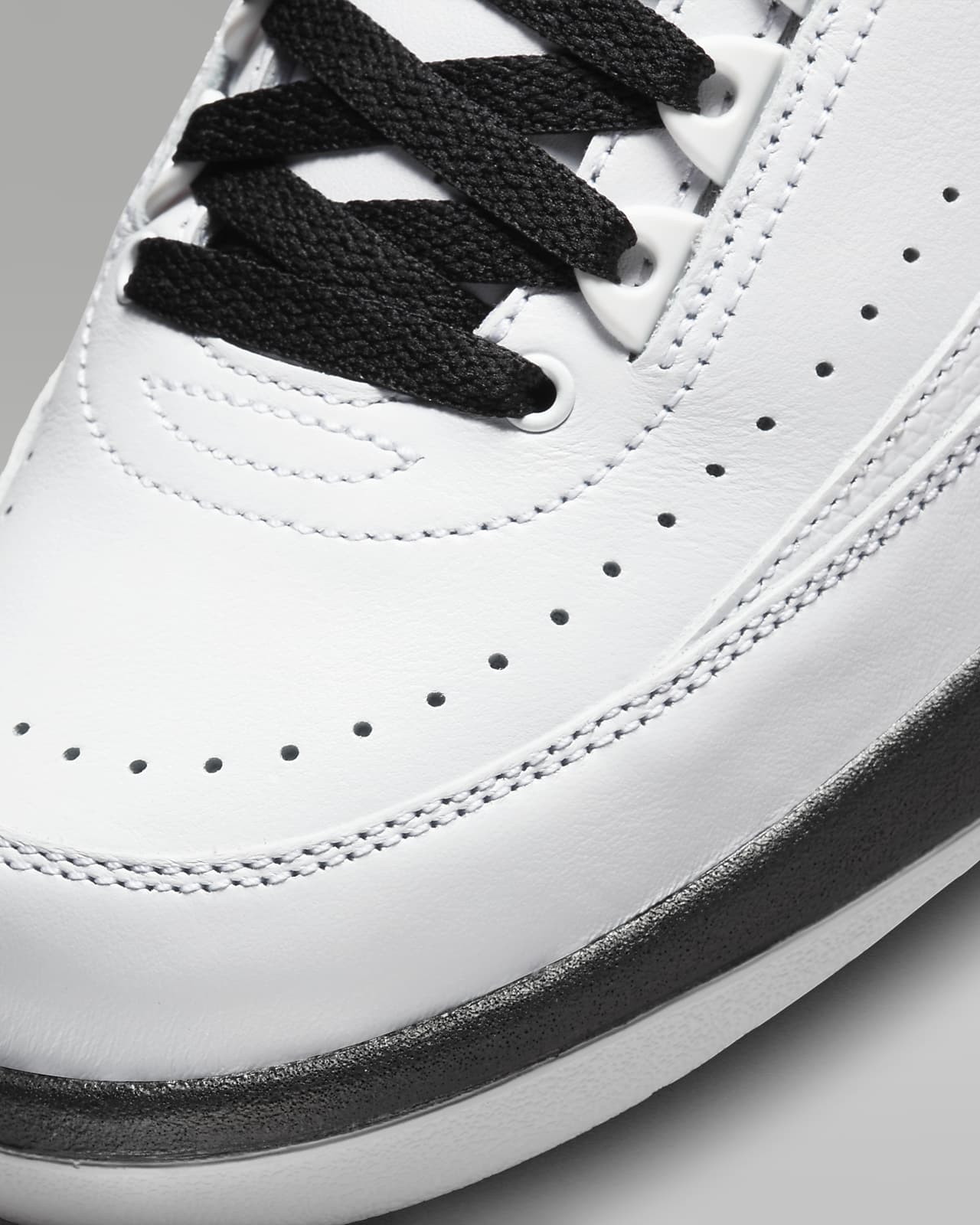 Air Jordan 2 Retro Herenschoenen. Nike BE