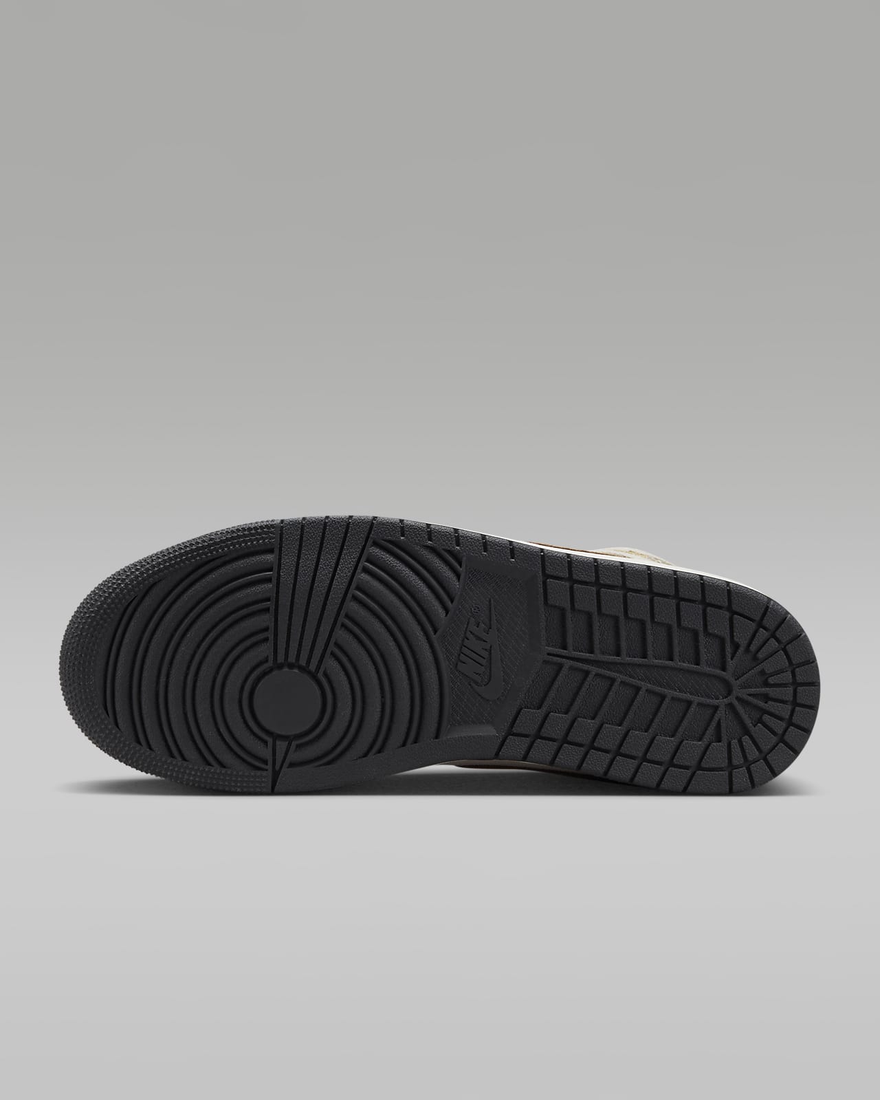 Air Jordan 1 Mid SE Men s Shoes