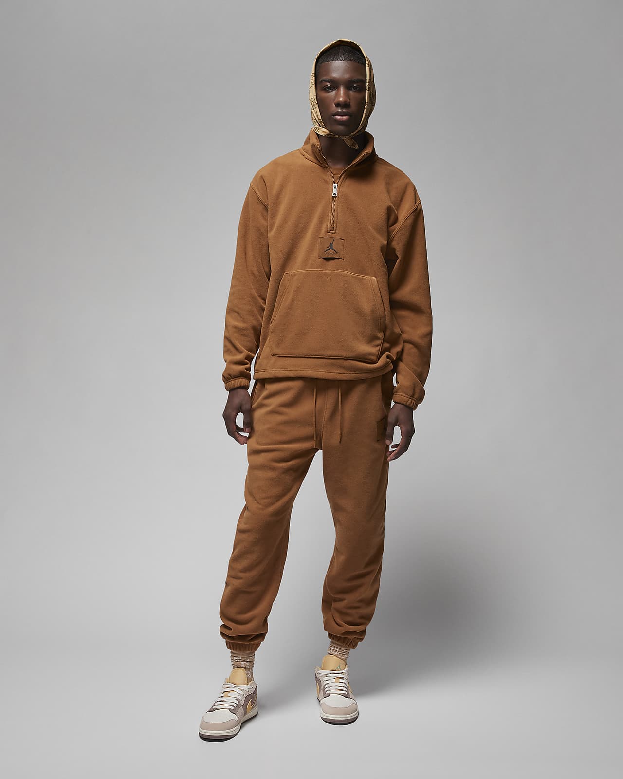 Nike seasonal winterized hoodie store